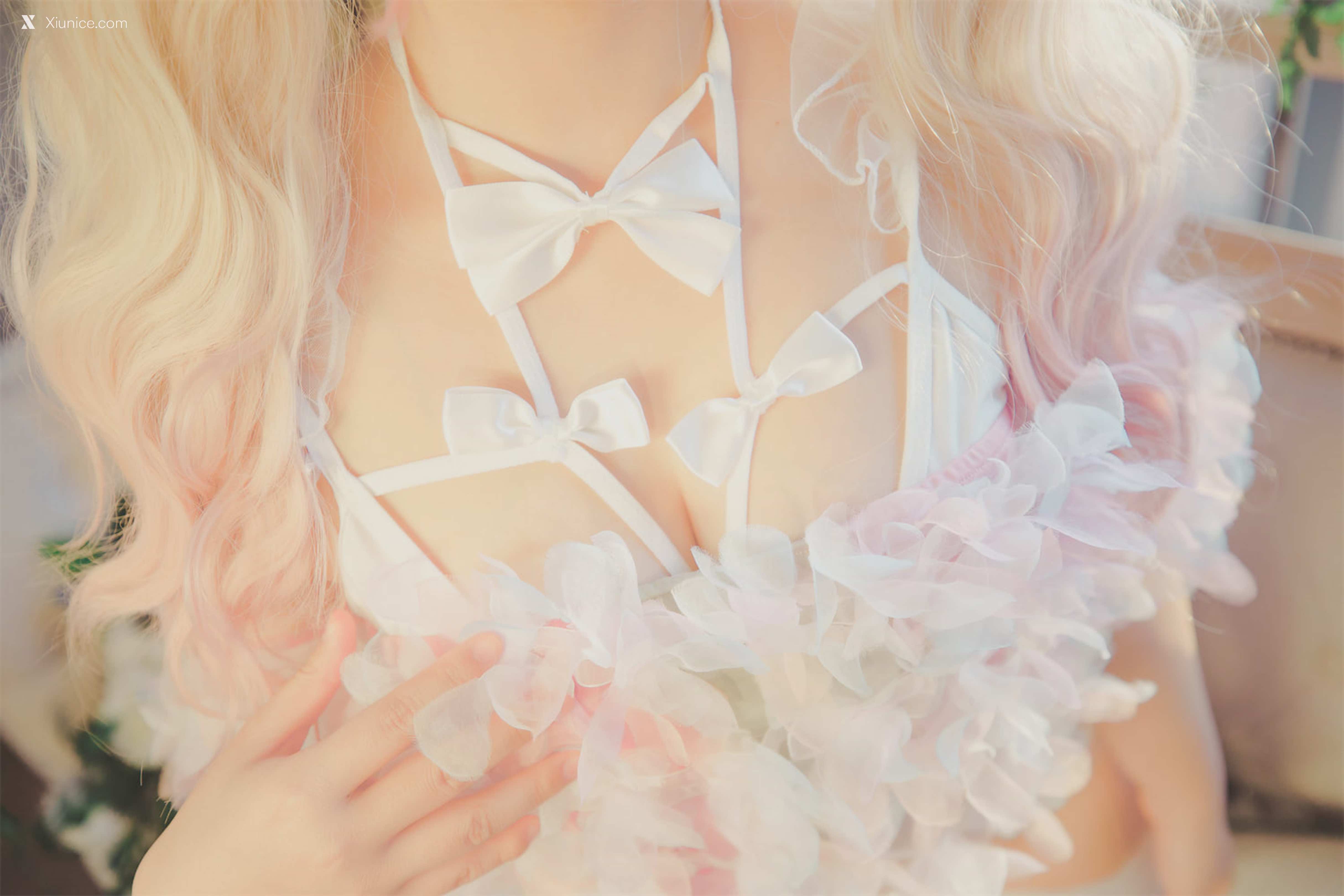 Coser@神楽坂真冬 Vol.082 绝对企画-黑白丝《柔らかい永遠》 第52张