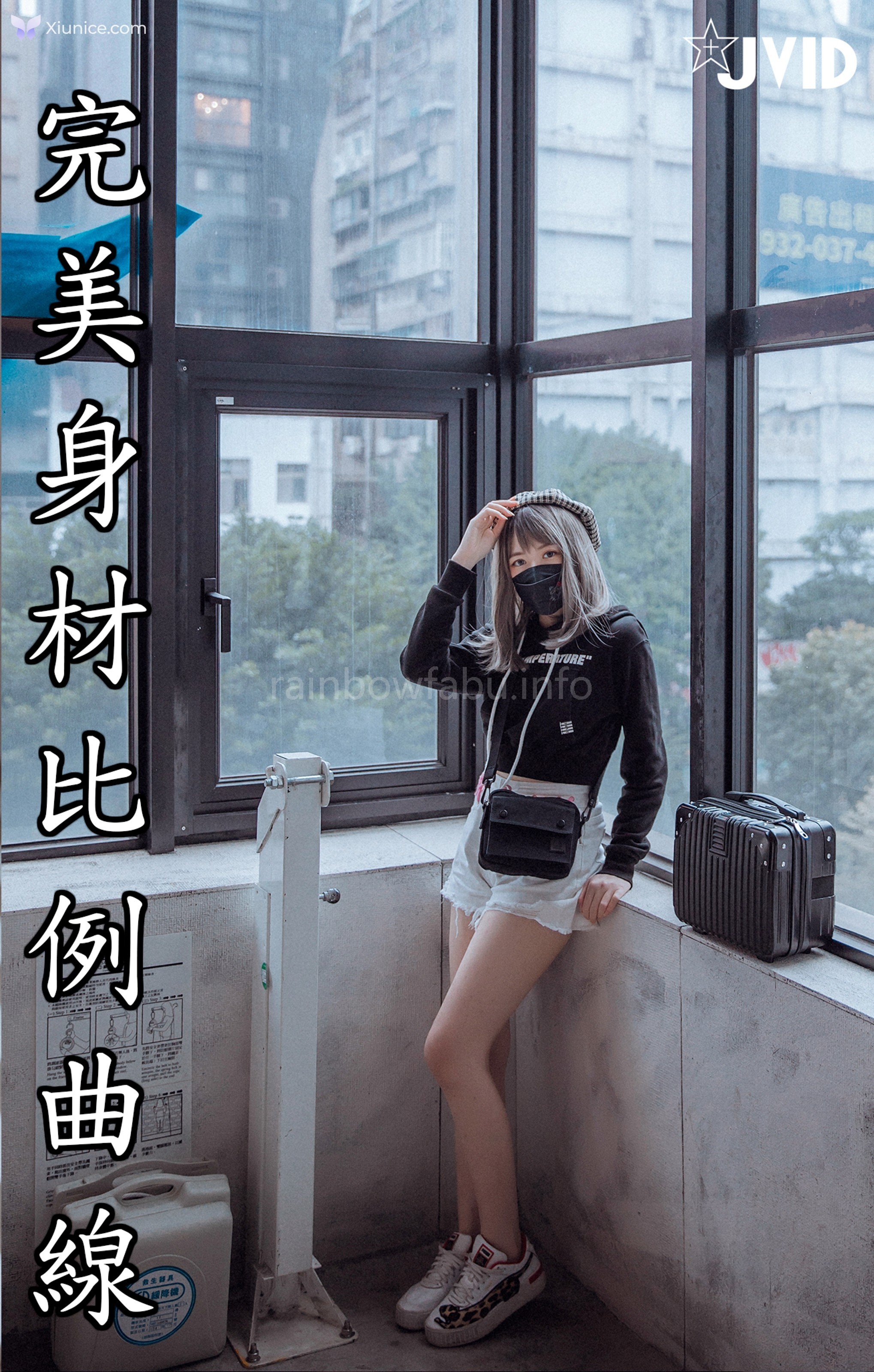 JVID 卯咪 – 纖細身材完美的腰身天使的外表隱藏不了內心的工口平常沒拍照的她兼職做片場修片師 第106张