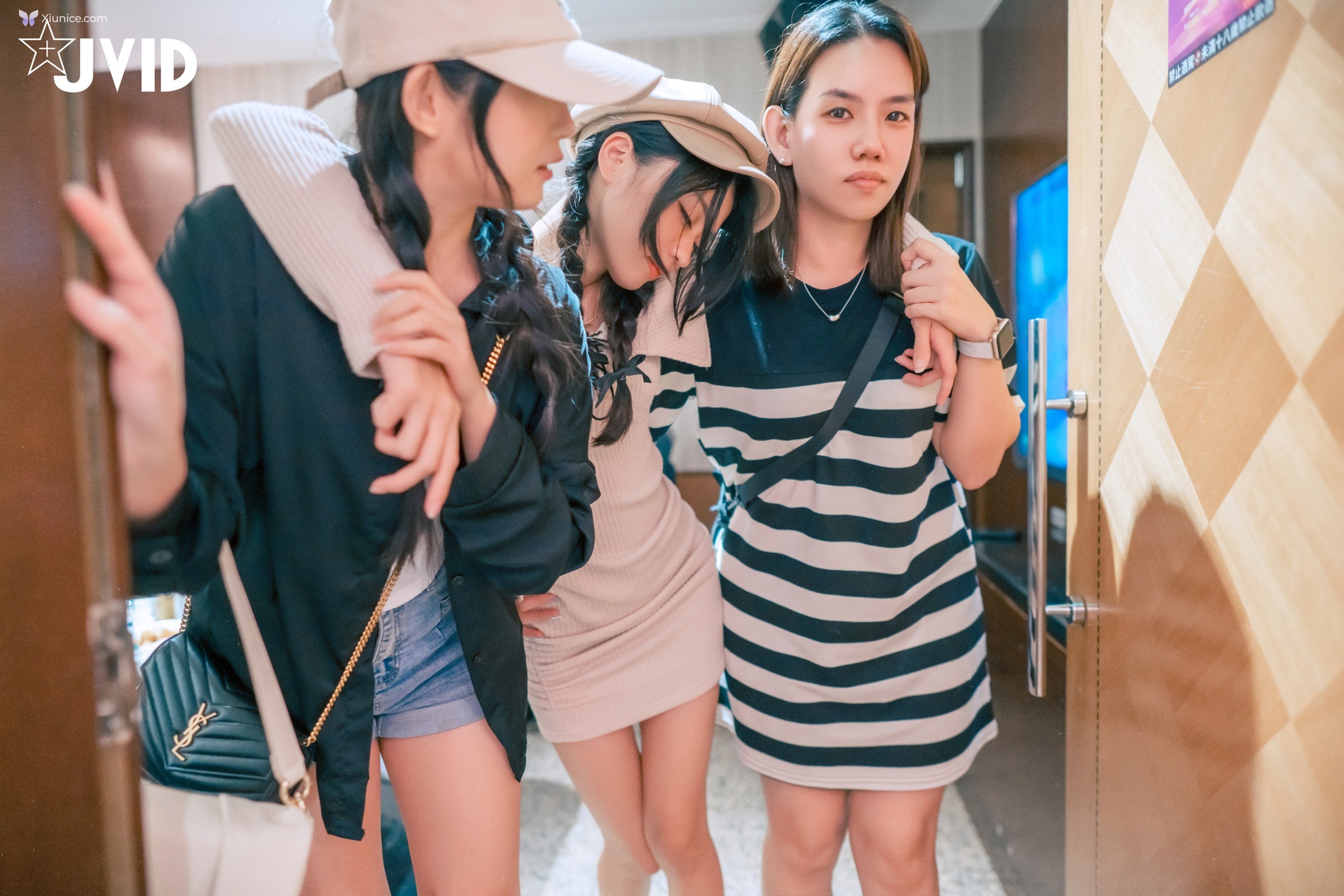 JVID 妍妍 Angel – 生日酒醉の強制性侵妍妍喝醉遭友人帶回脫光侵犯開腿露出美鮑主動撫摸肉棒 第476张