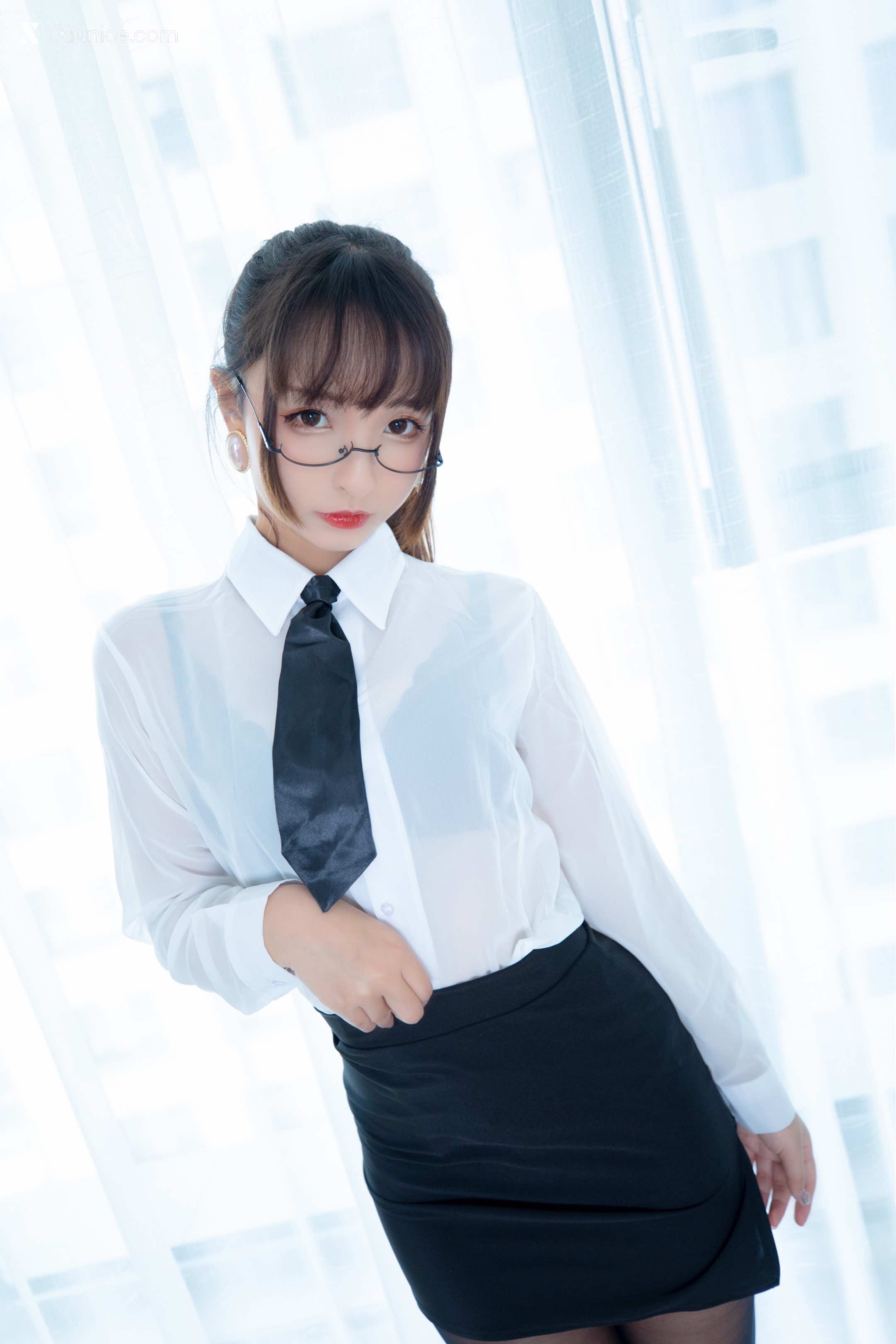 Coser@神楽坂真冬 Vol.055 电子相册-白色办公室《ホワイトオフィス》 第2张