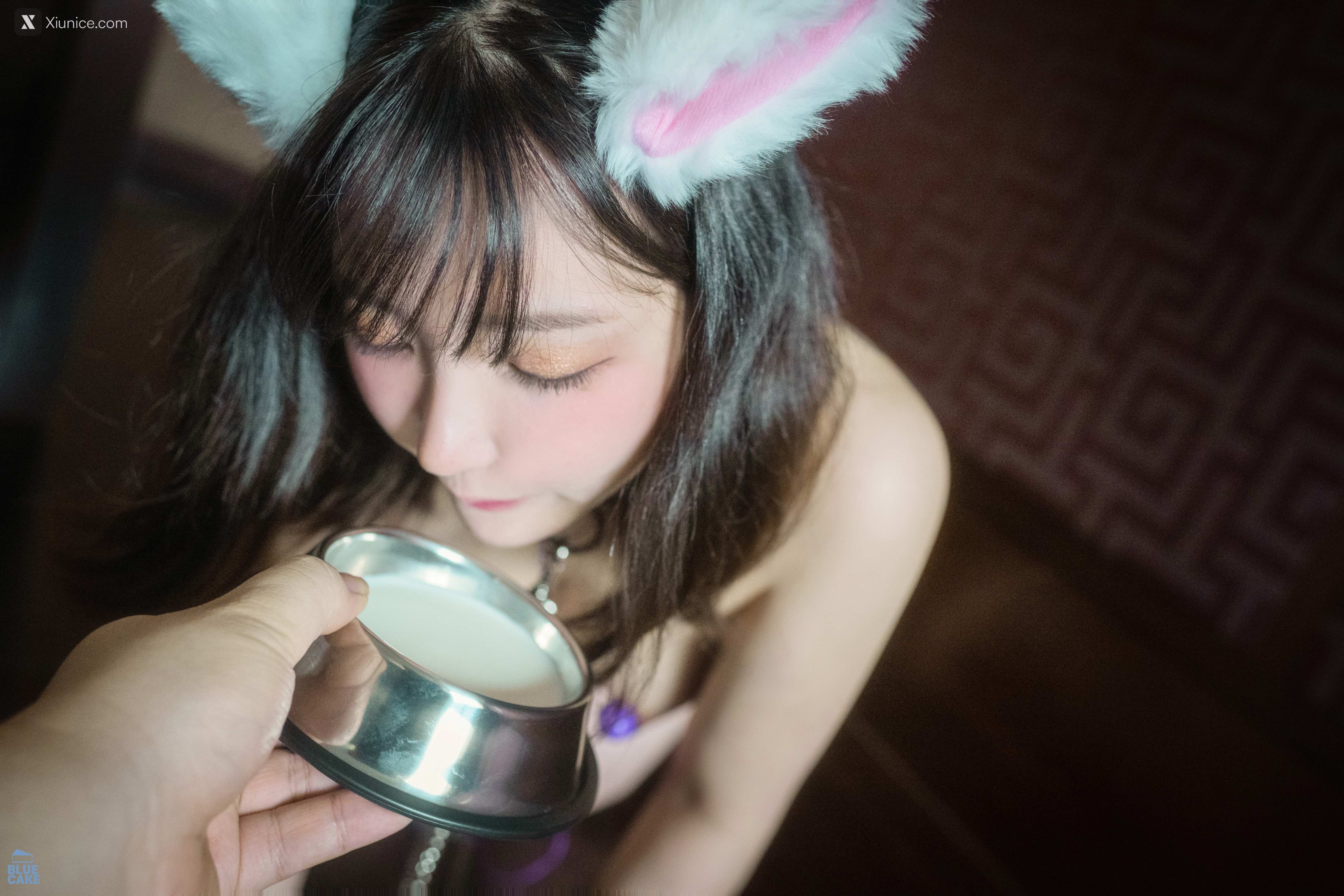 BLUECAKE Son Ye-Eun (손예은) – Puss Puss (+RED Ver + COSPLAY) 第36张