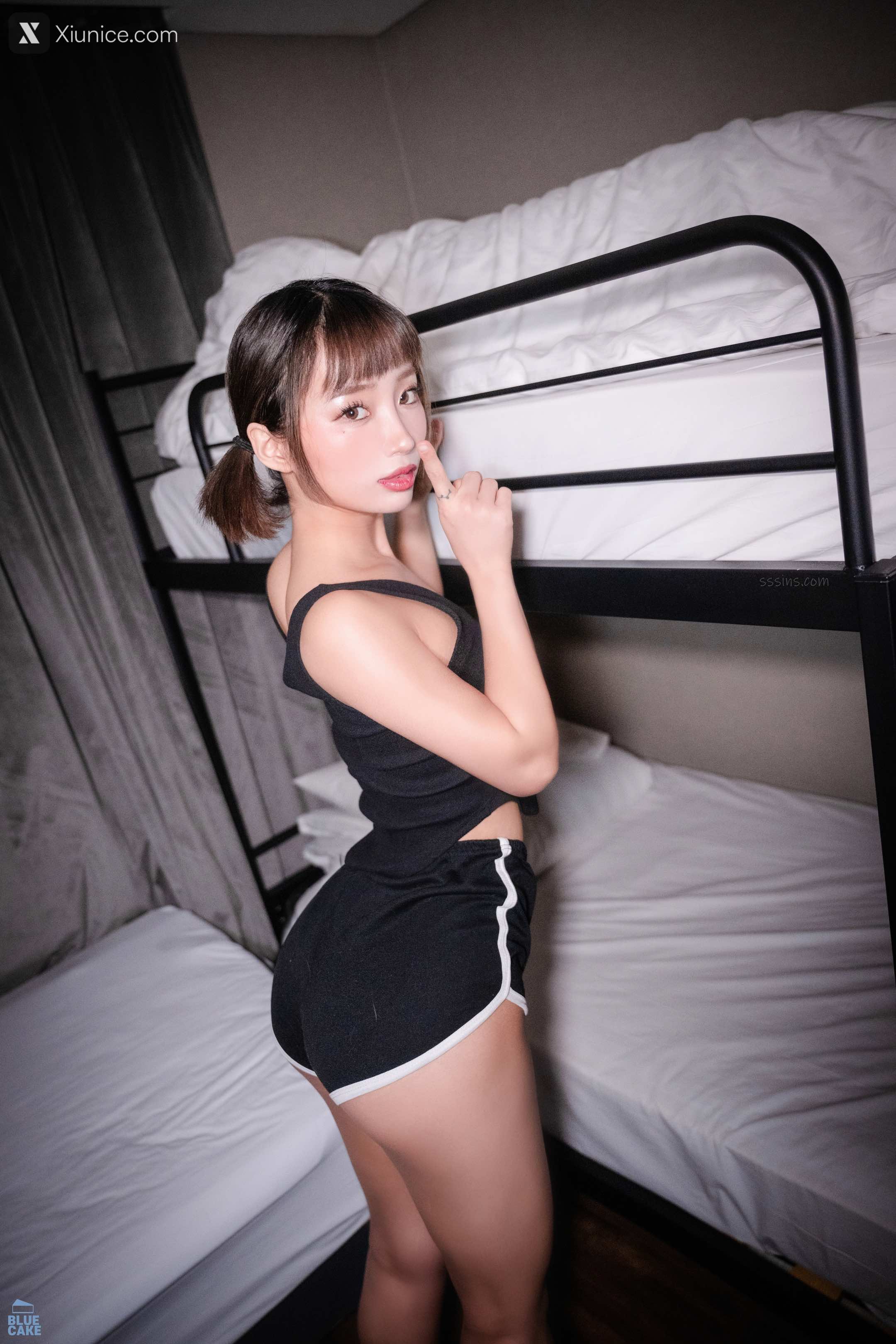 BLUECAKE Booty Queen – Love in the Dormitory (+RED.Ver) 第57张