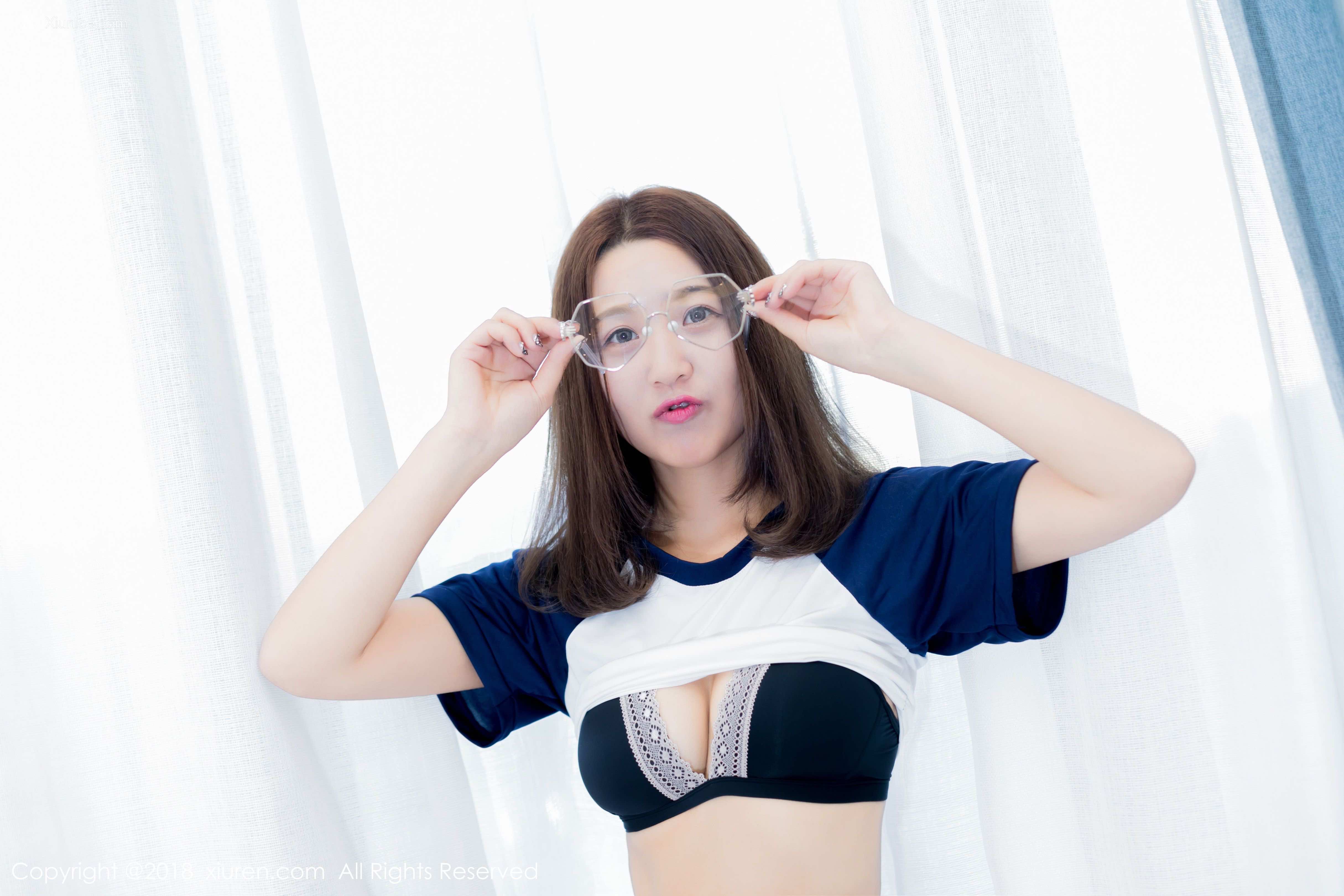 Xiuren秀人网 No.0969 七月Julie 第43张