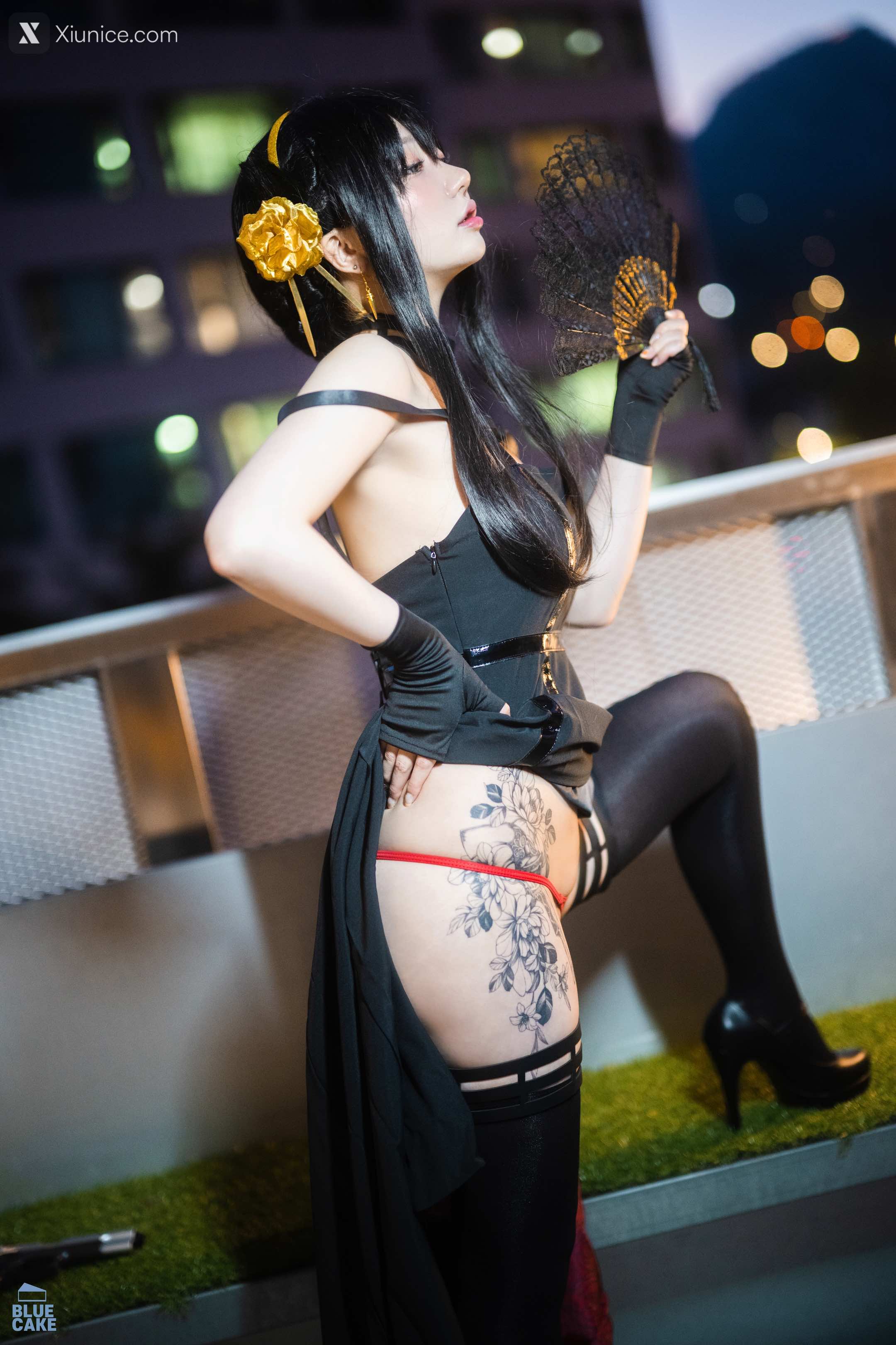 BLUECAKE Son Ye-Eun (손예은) – Black Rose RED+ 第5张