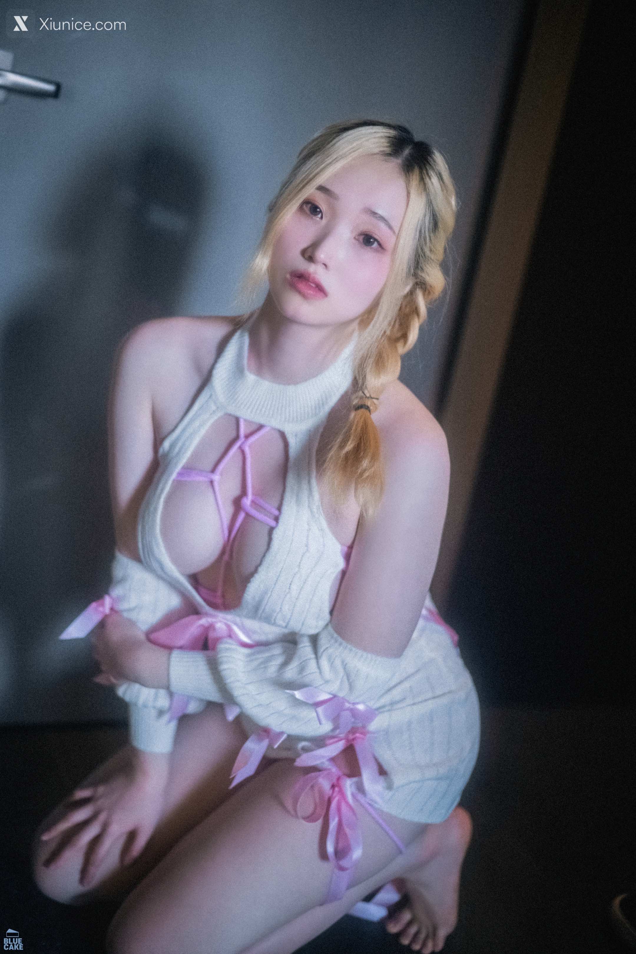 BLUECAKE Bambi (밤비) – Present For U 第17张