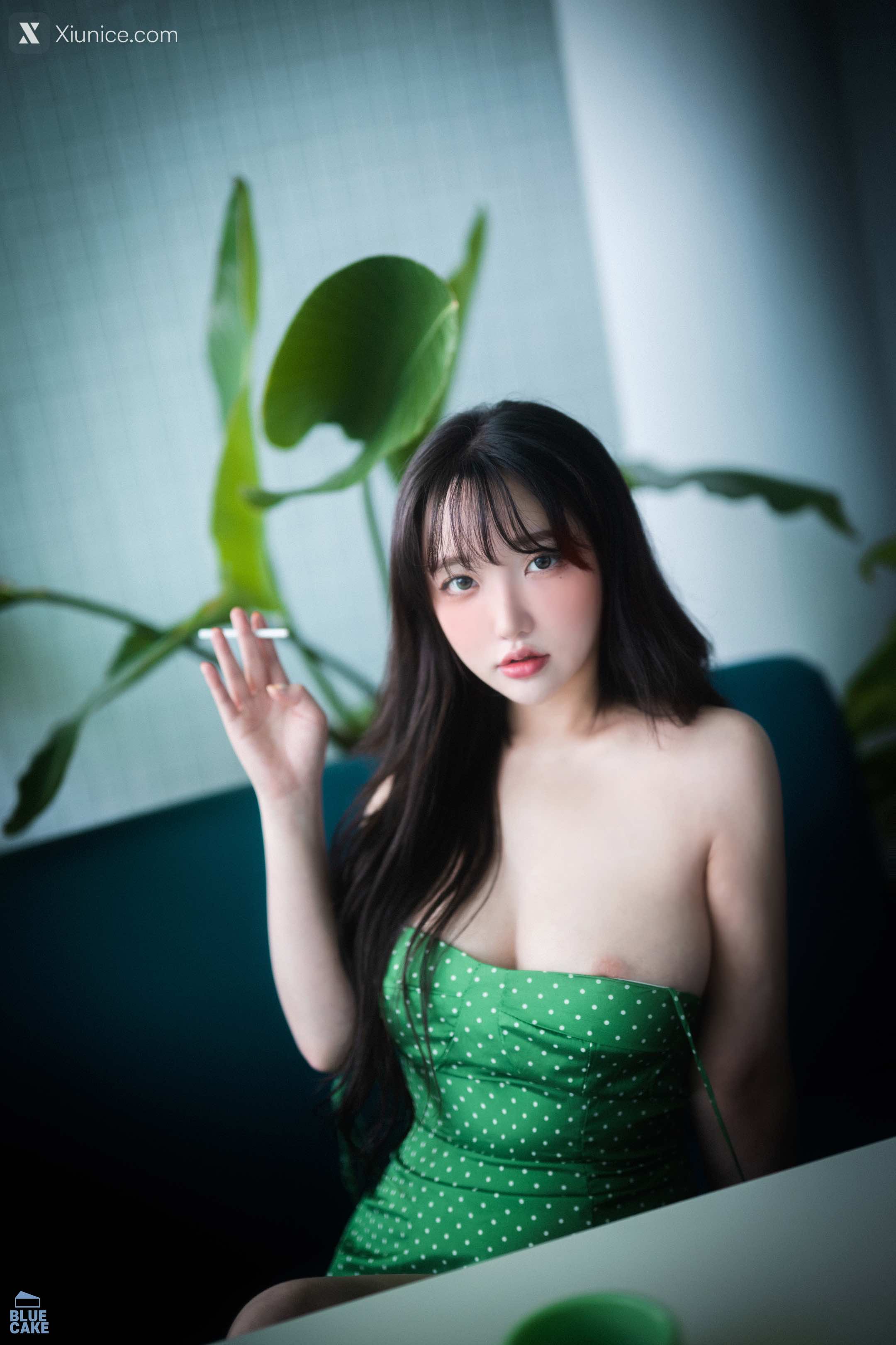 BLUECAKE Son Ye-Eun (손예은) – Nothing RED 第8张