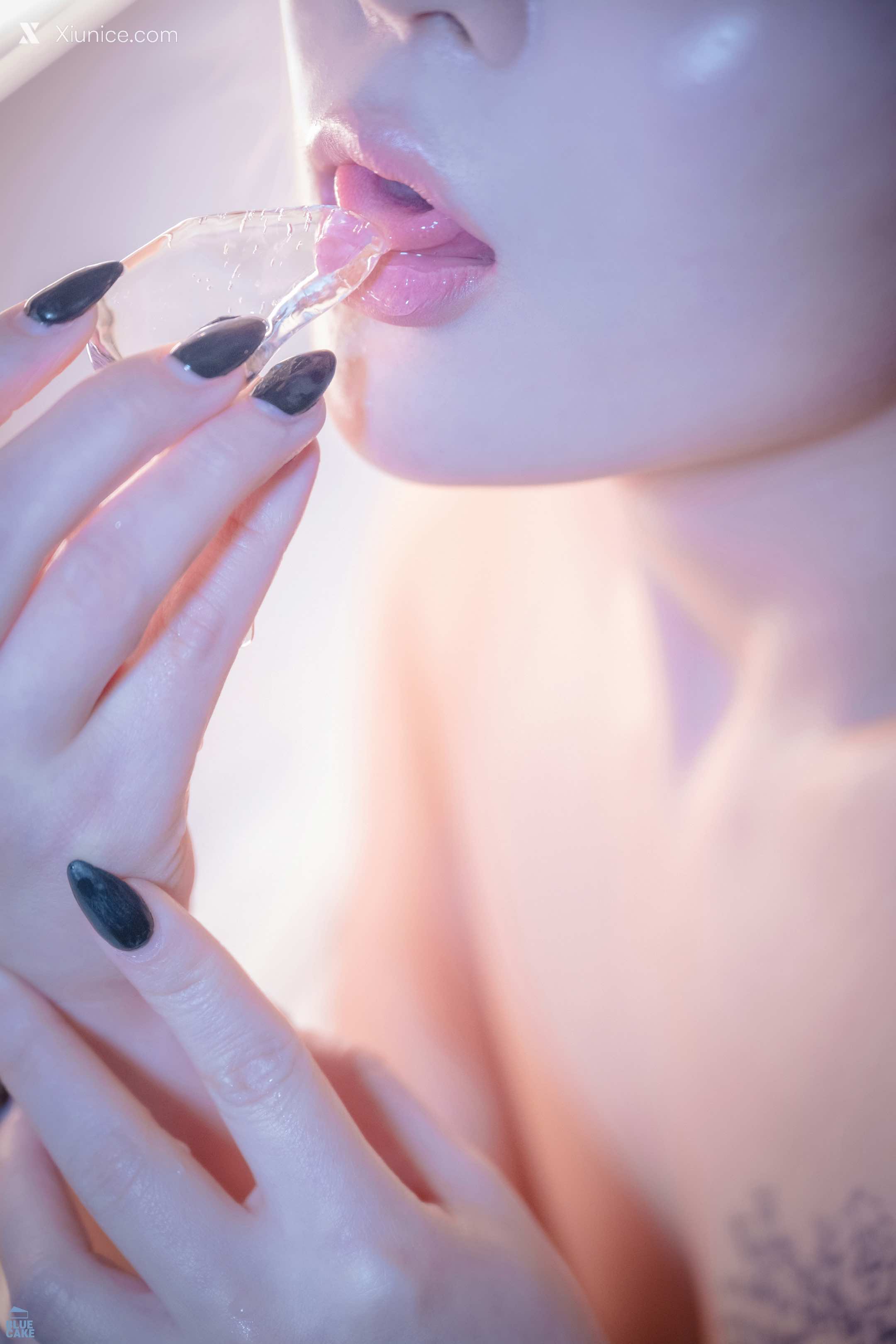 BLUECAKE Jinju – Alone Time (+RED.Ver) 第34张