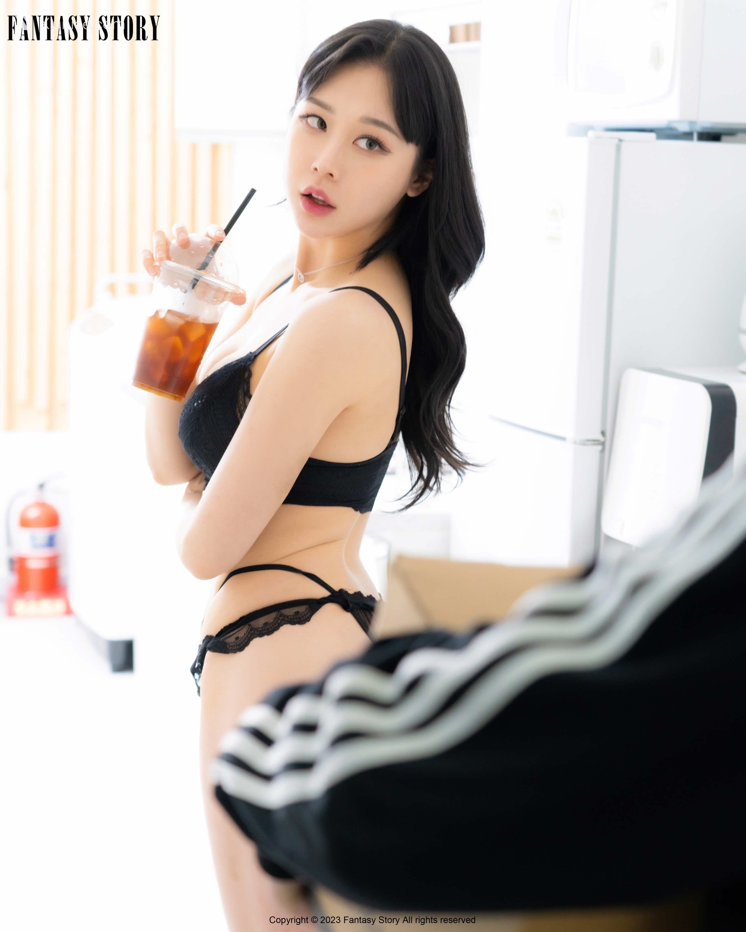 Fantasy Story Haena (해나) – Haena Seducing a Courier 第6张