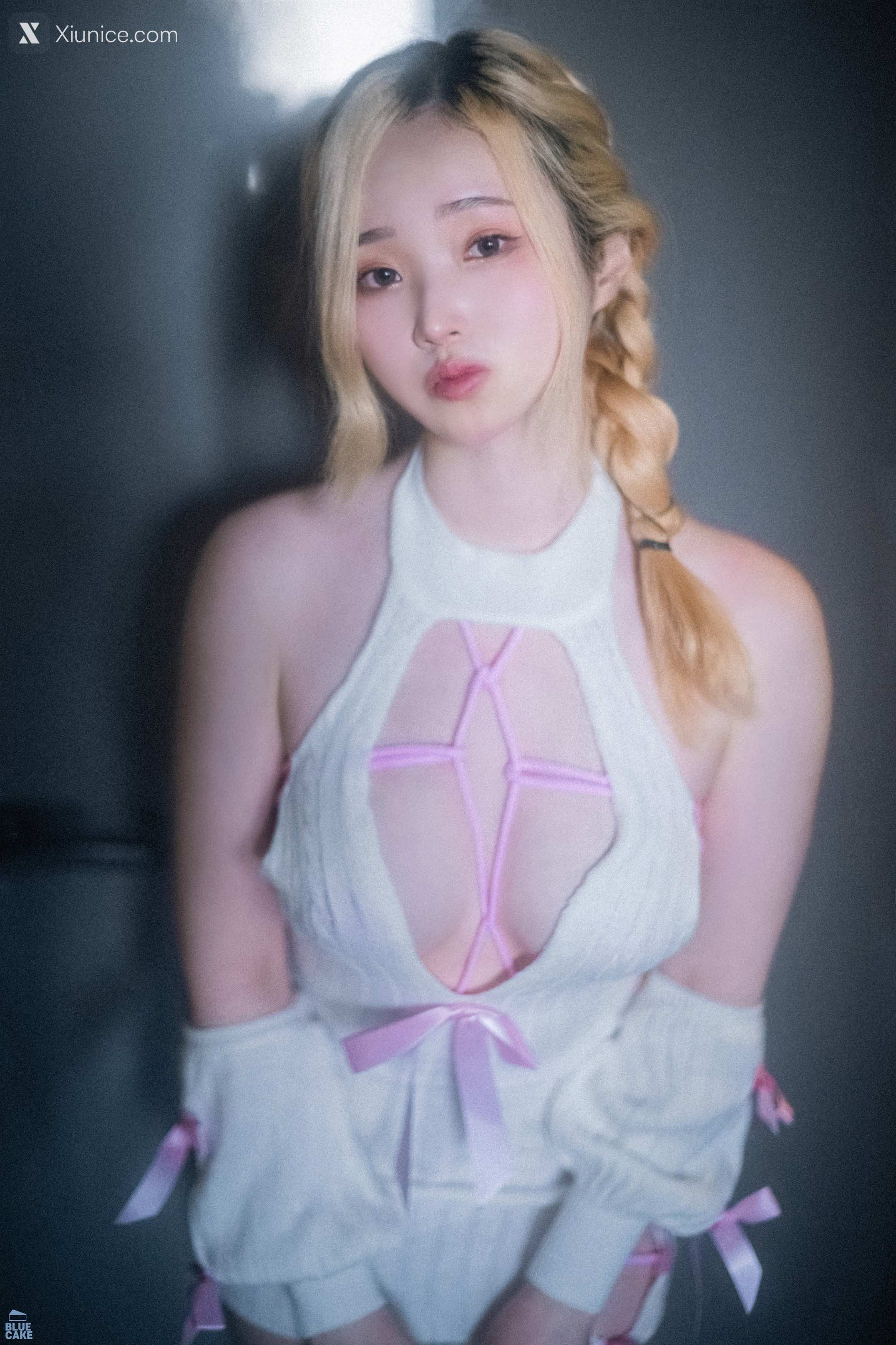 BLUECAKE Bambi (밤비) – Present For U 第3张