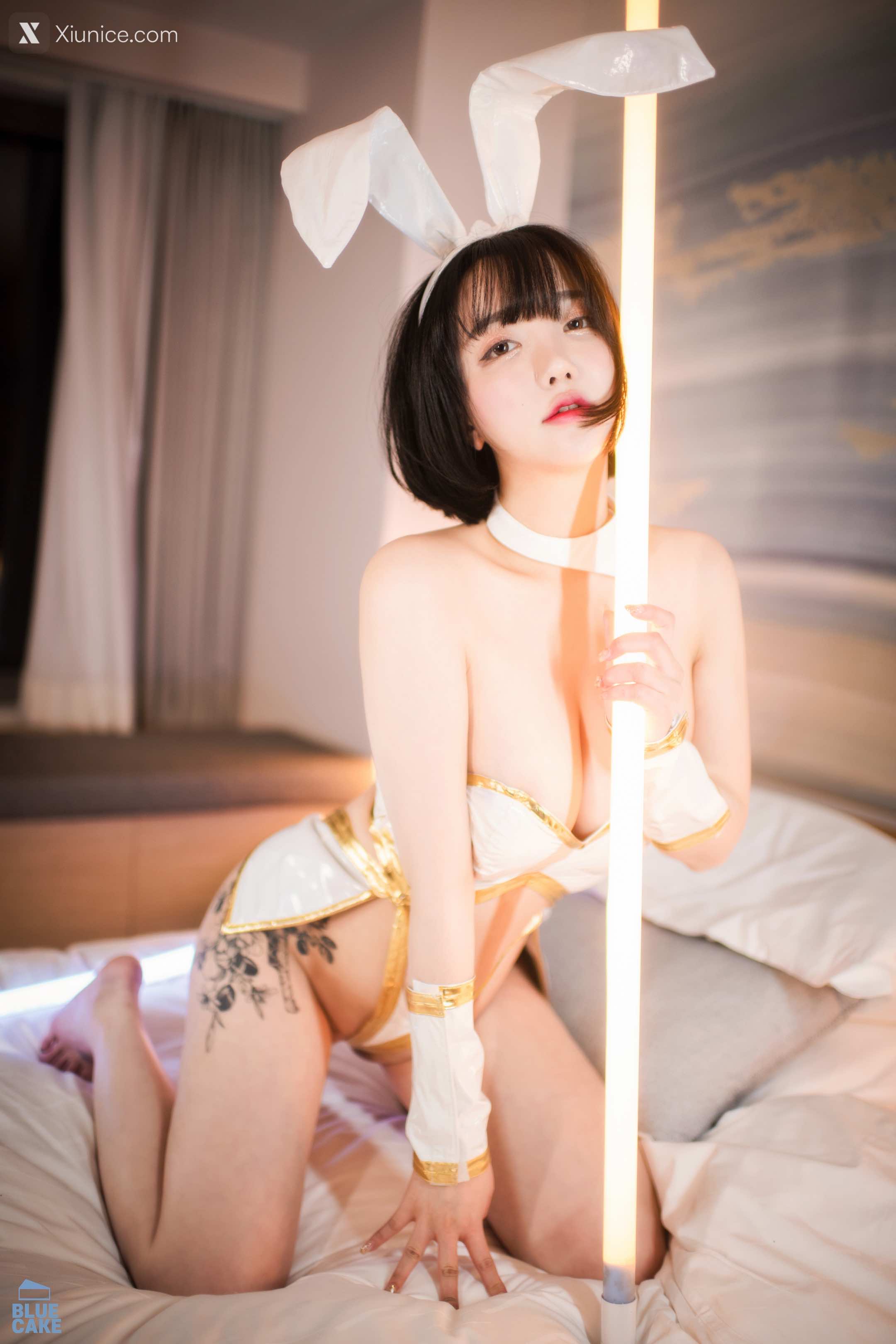 BLUECAKE Son Ye-Eun (손예은) – BunnyLuXXX 第5张