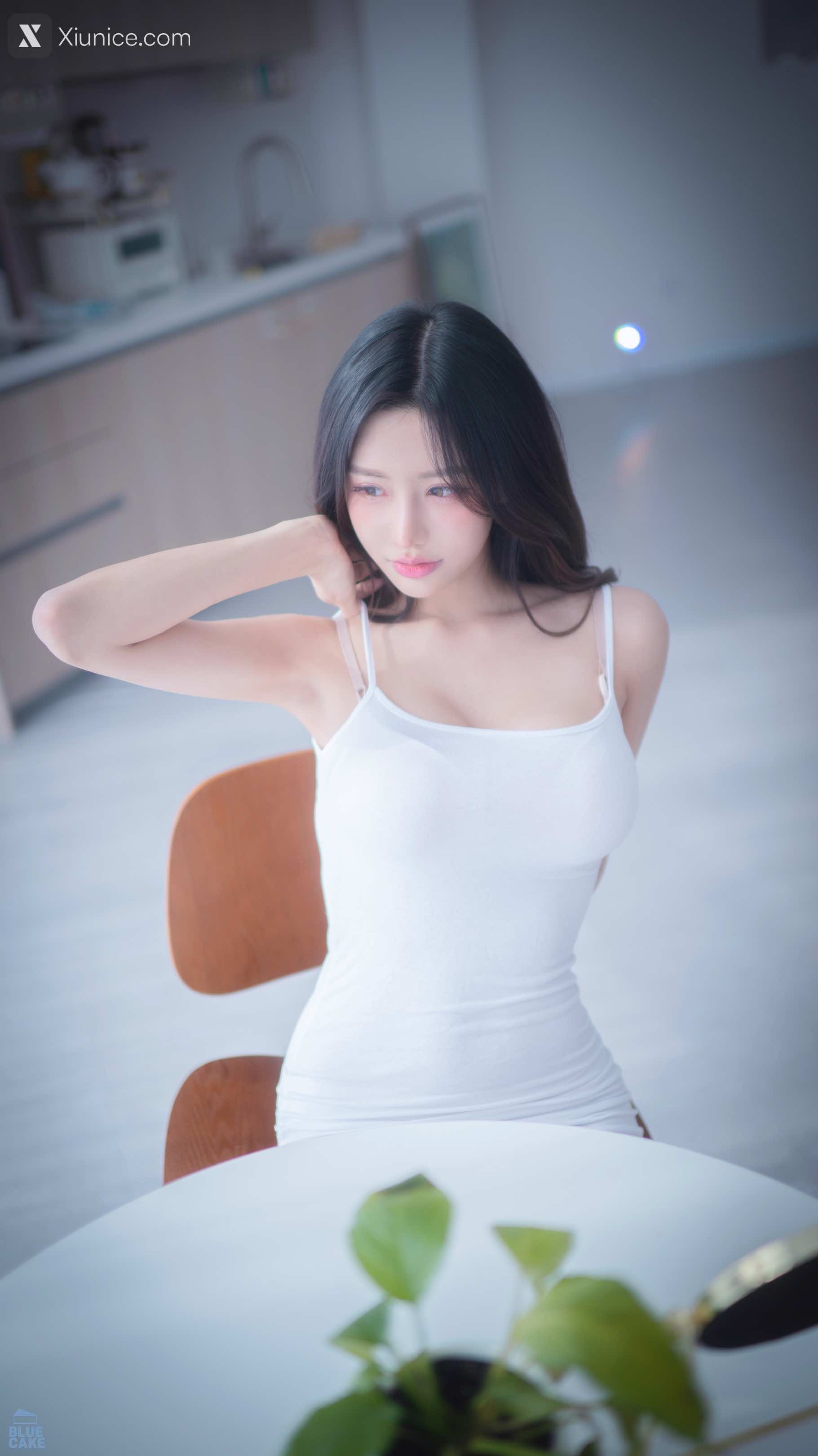 BLUECAKE YeonYu (연유) – Real Boob (RED.Ver + Video) 第3张