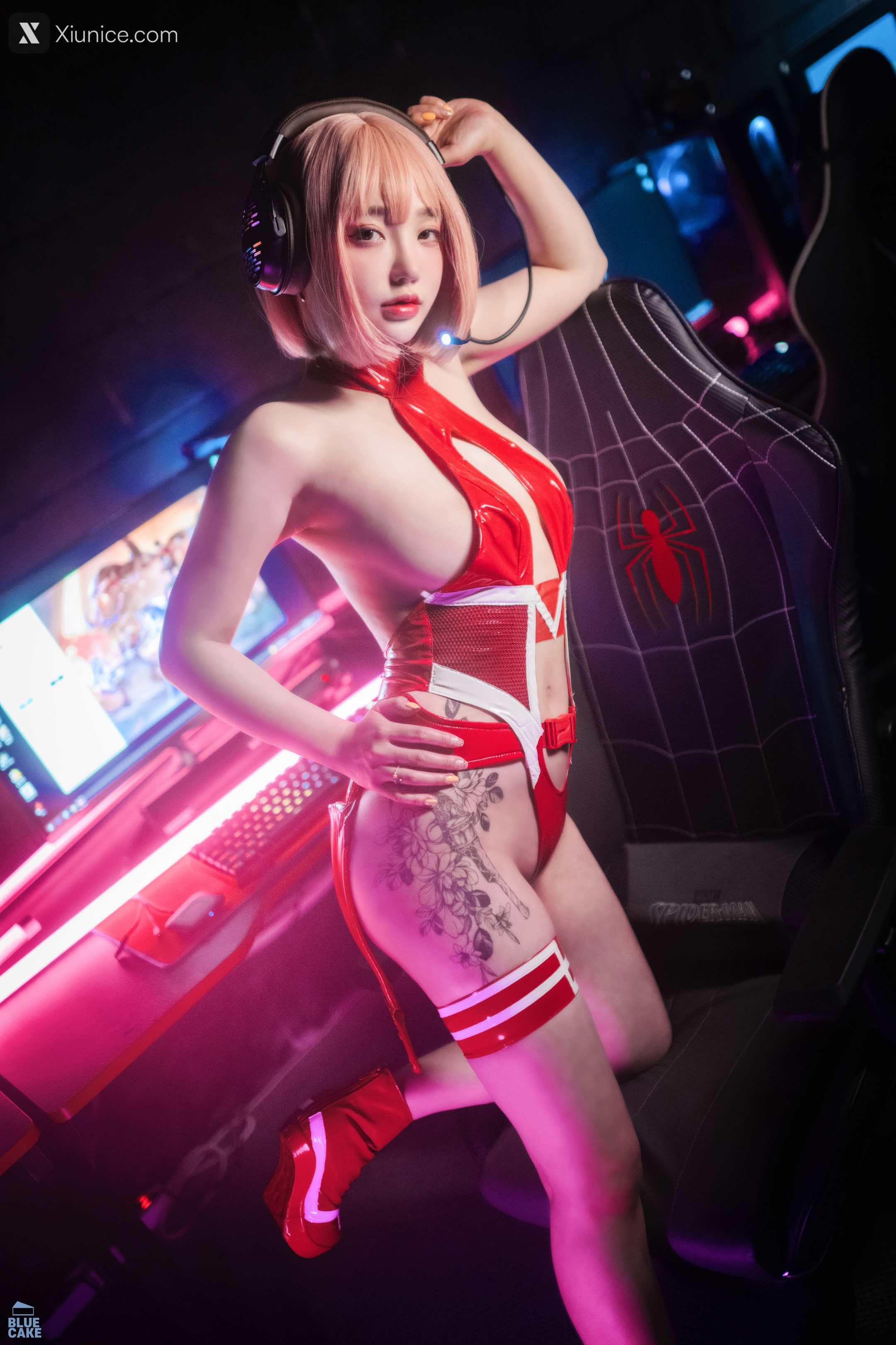 BLUECAKE Son Ye-Eun (손예은) – Code 002 Mini 第10张