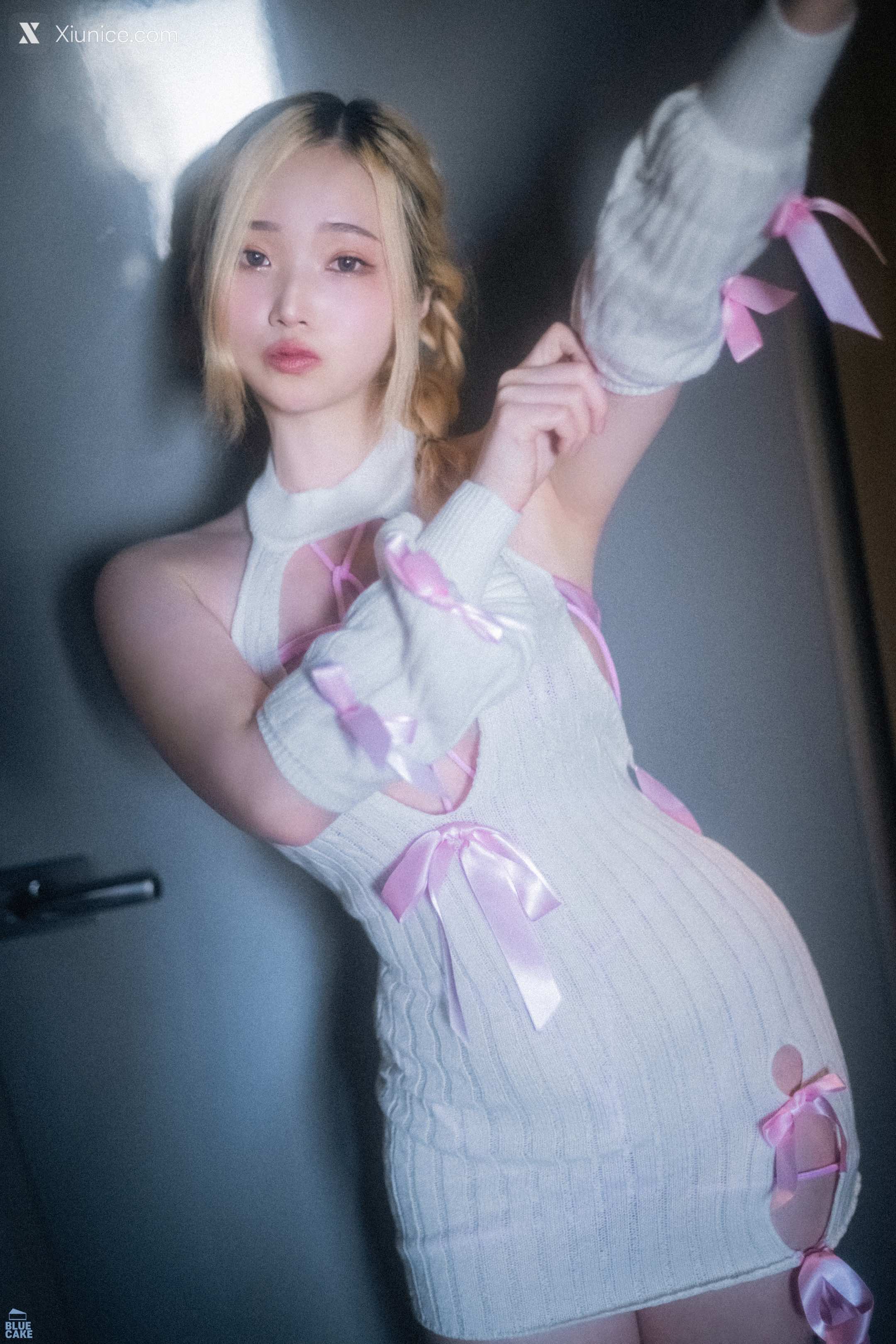 BLUECAKE Bambi (밤비) – Present For U 第4张