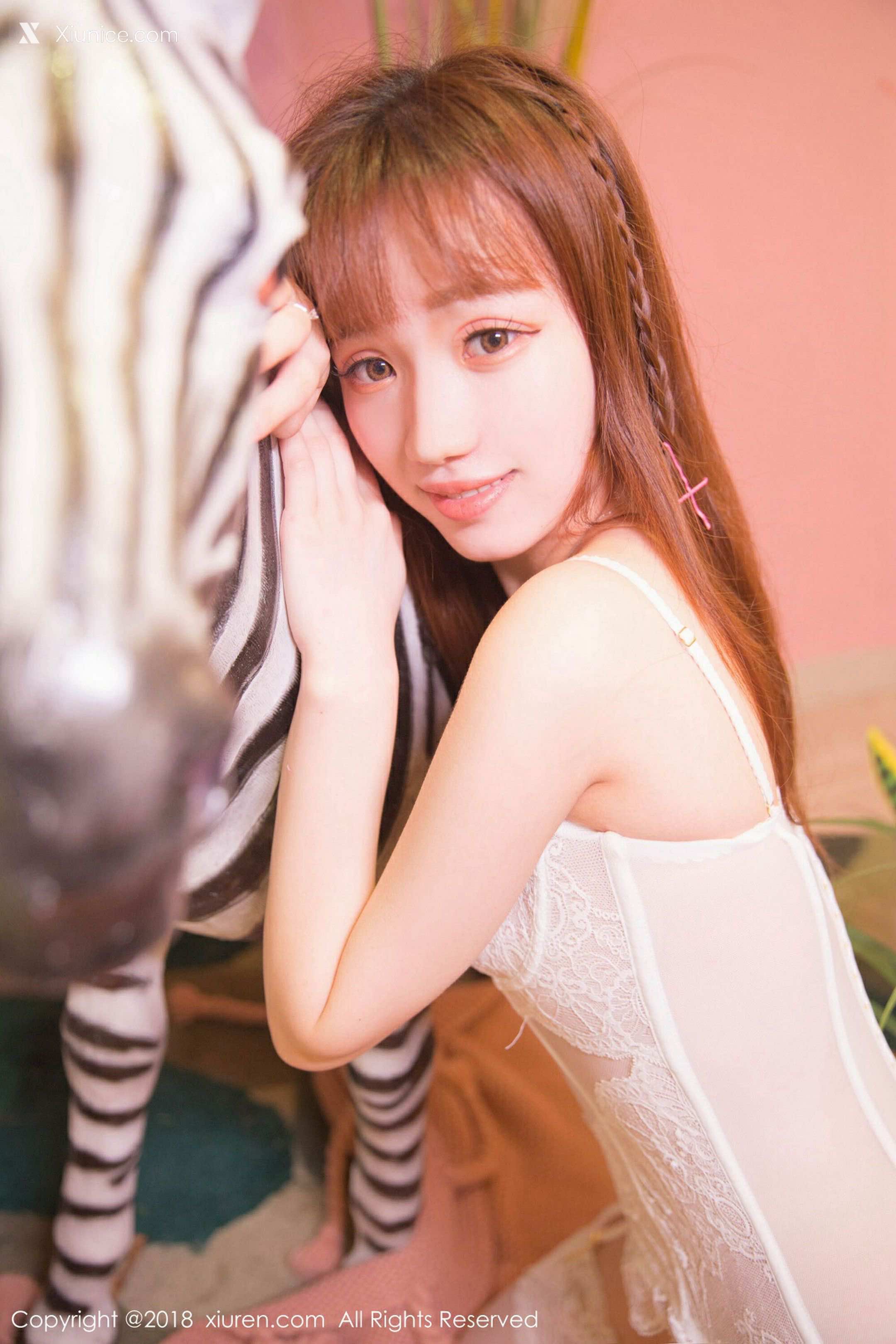 Xiuren秀人网 No.1086 龙泽美曦 第3张