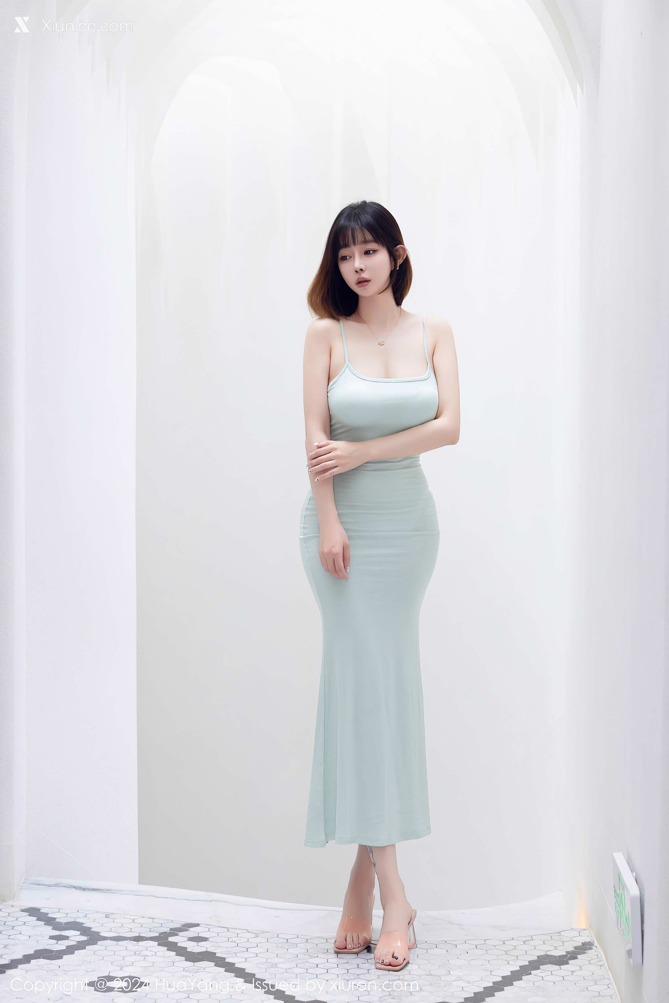 HuaYang花漾 Vol.586 王雨纯 第2张
