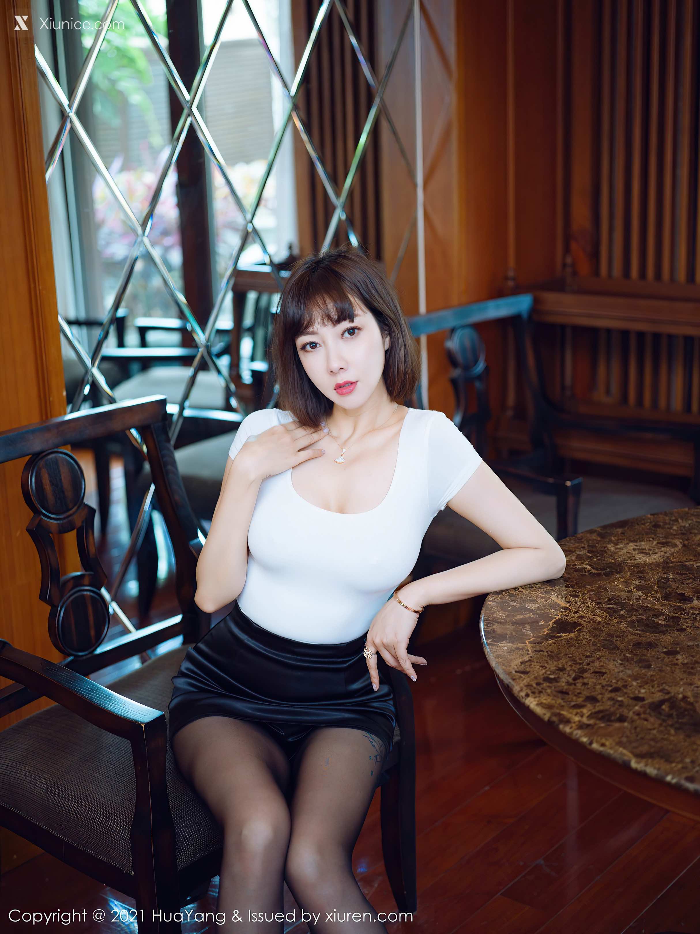 HuaYang花漾 Vol.452 果儿Victoria 第3张