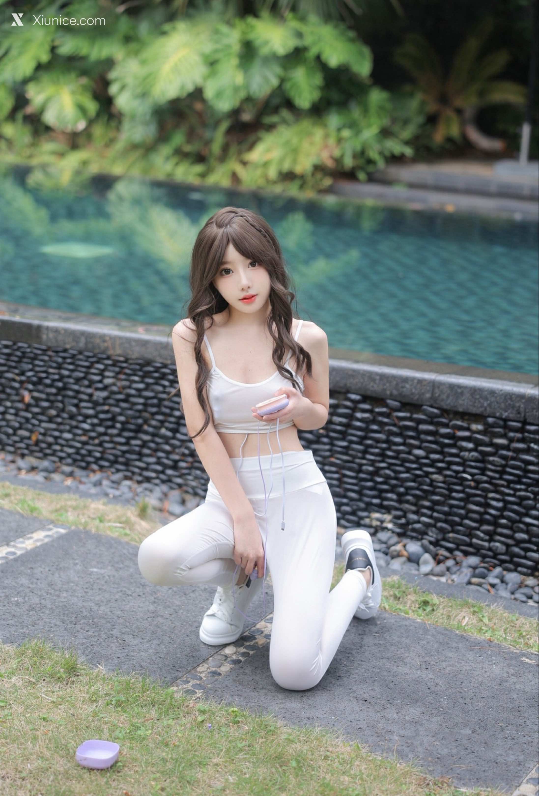Xiuren Uncensored – 桃妖夭 – 戶外情趣未上架无码流出 第3张