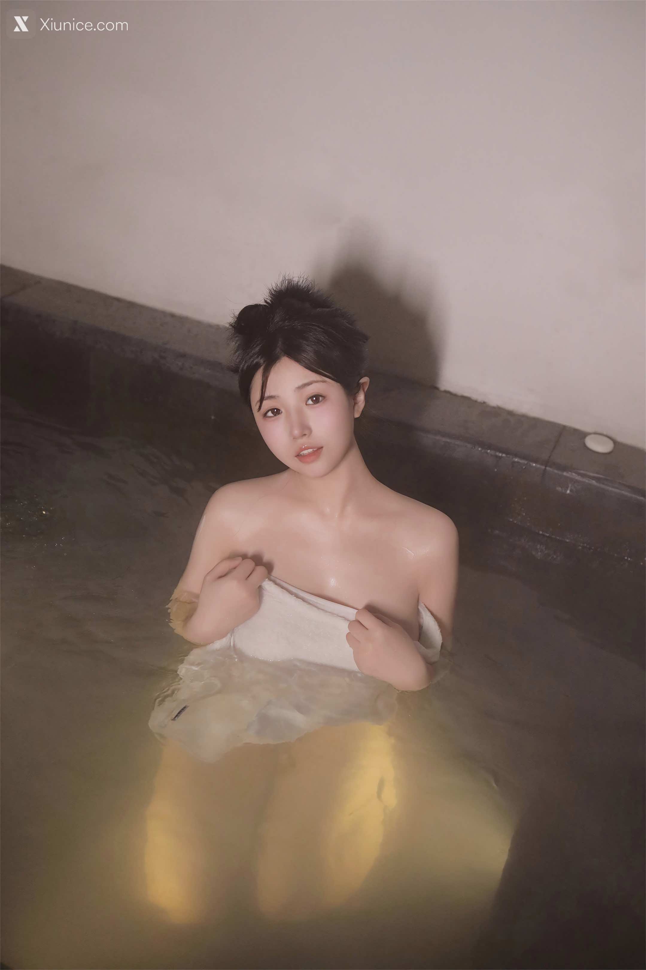 Xiuren Uncensored – Chen Xiaohua (陈小花) – 泡澡 第13张