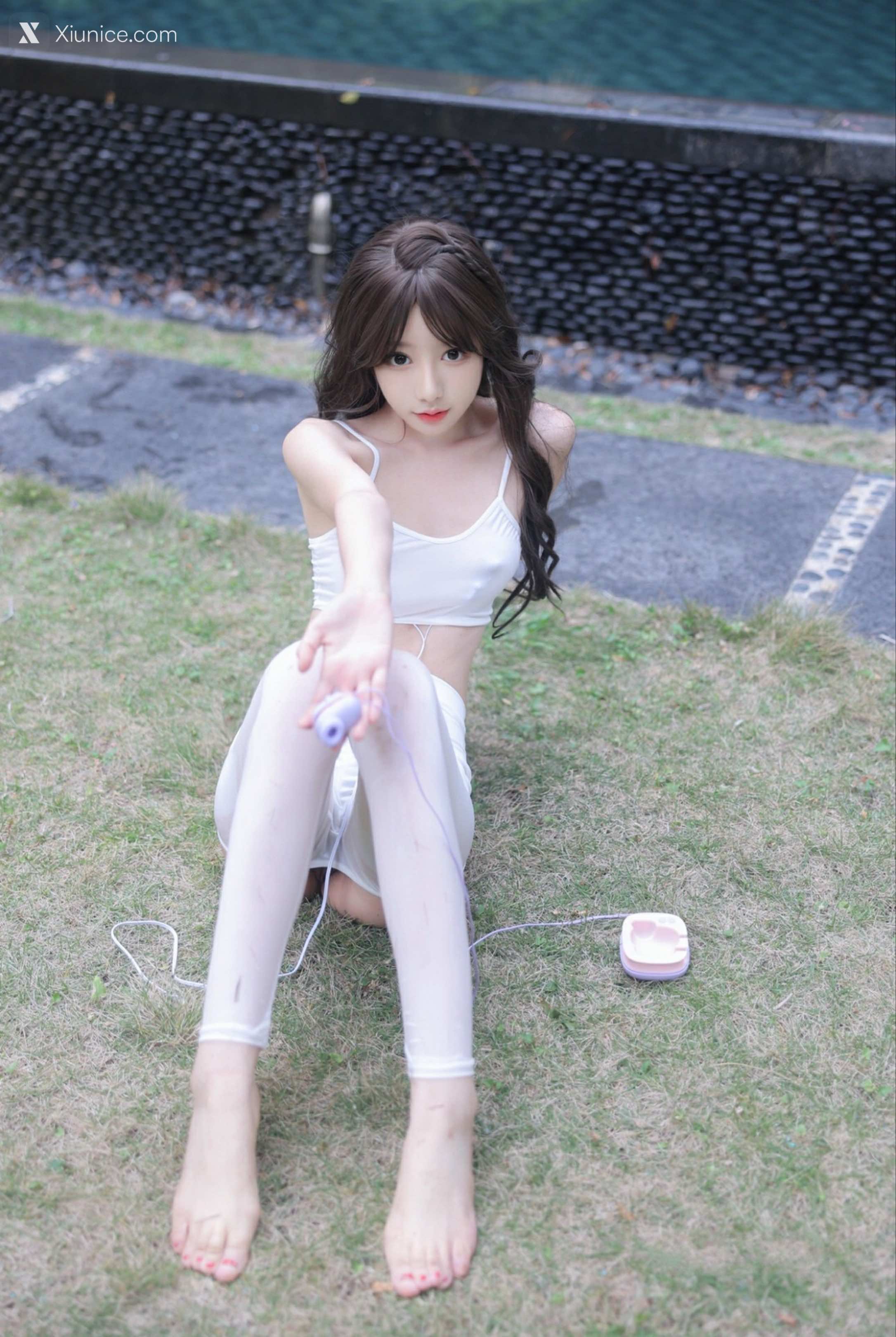 Xiuren Uncensored – 桃妖夭 – 戶外情趣未上架无码流出 第22张