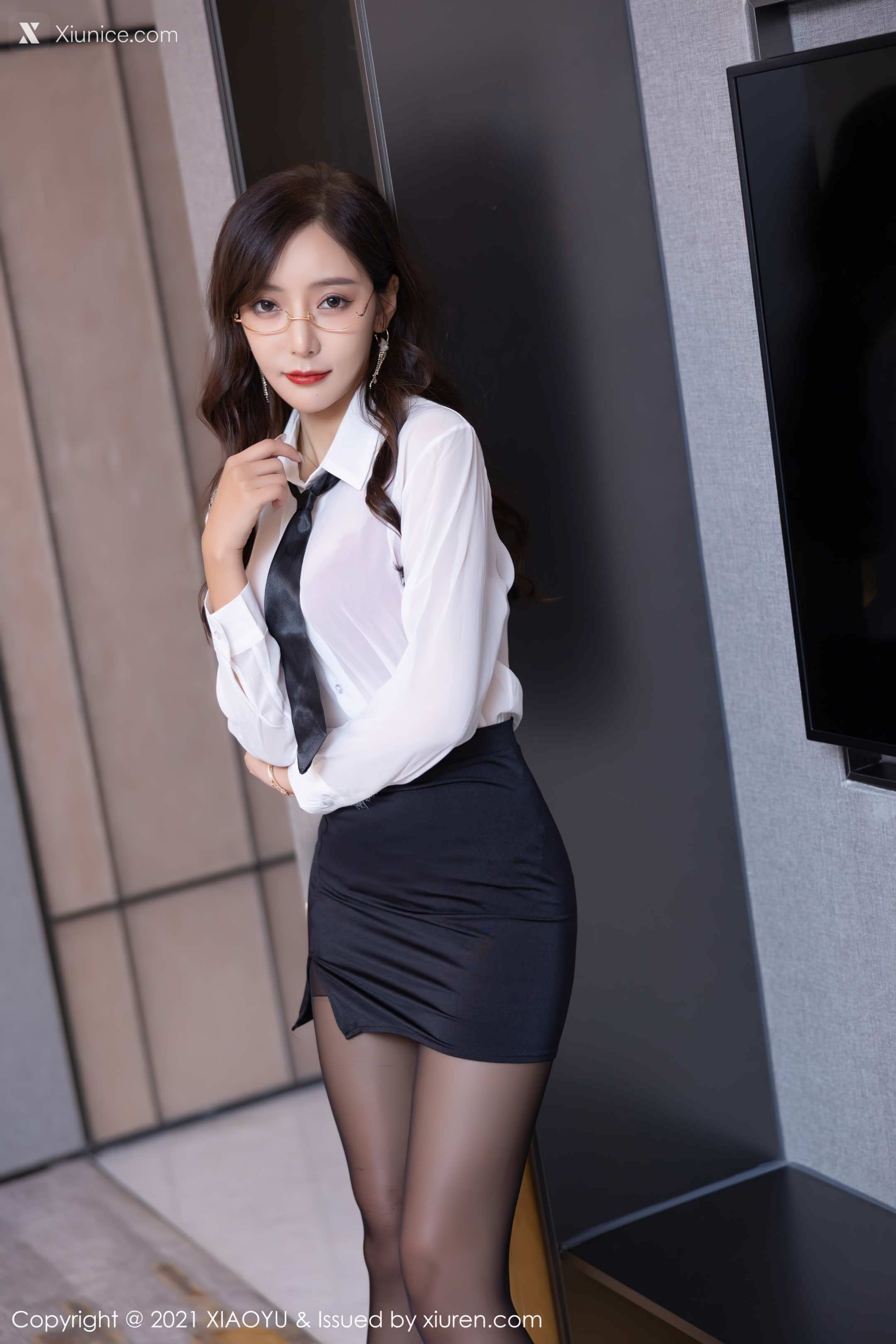 XiaoYu语画界 Vol.0665 王馨瑶yanni 第2张