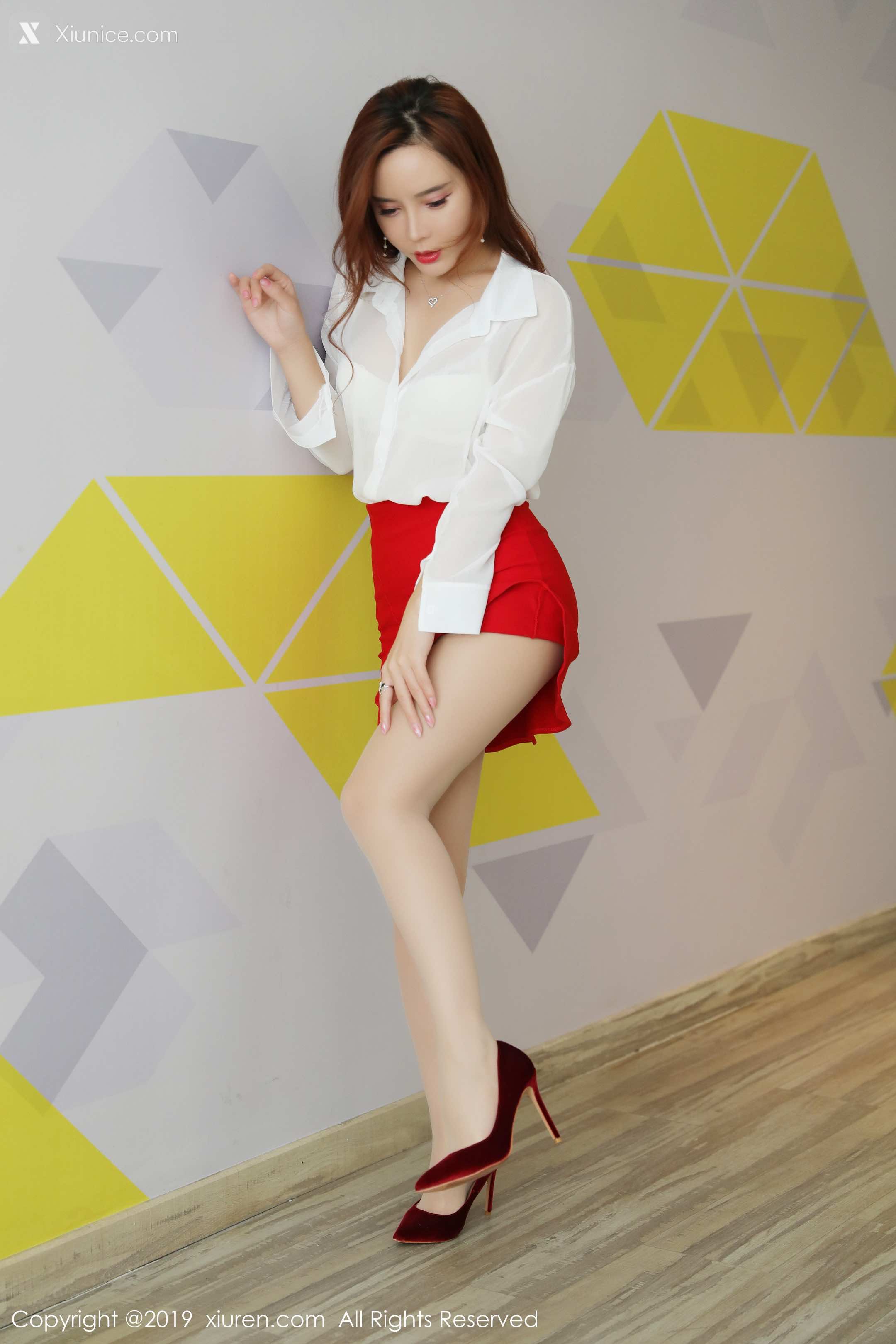 Xiuren秀人网 No.1879 艾小青 第3张