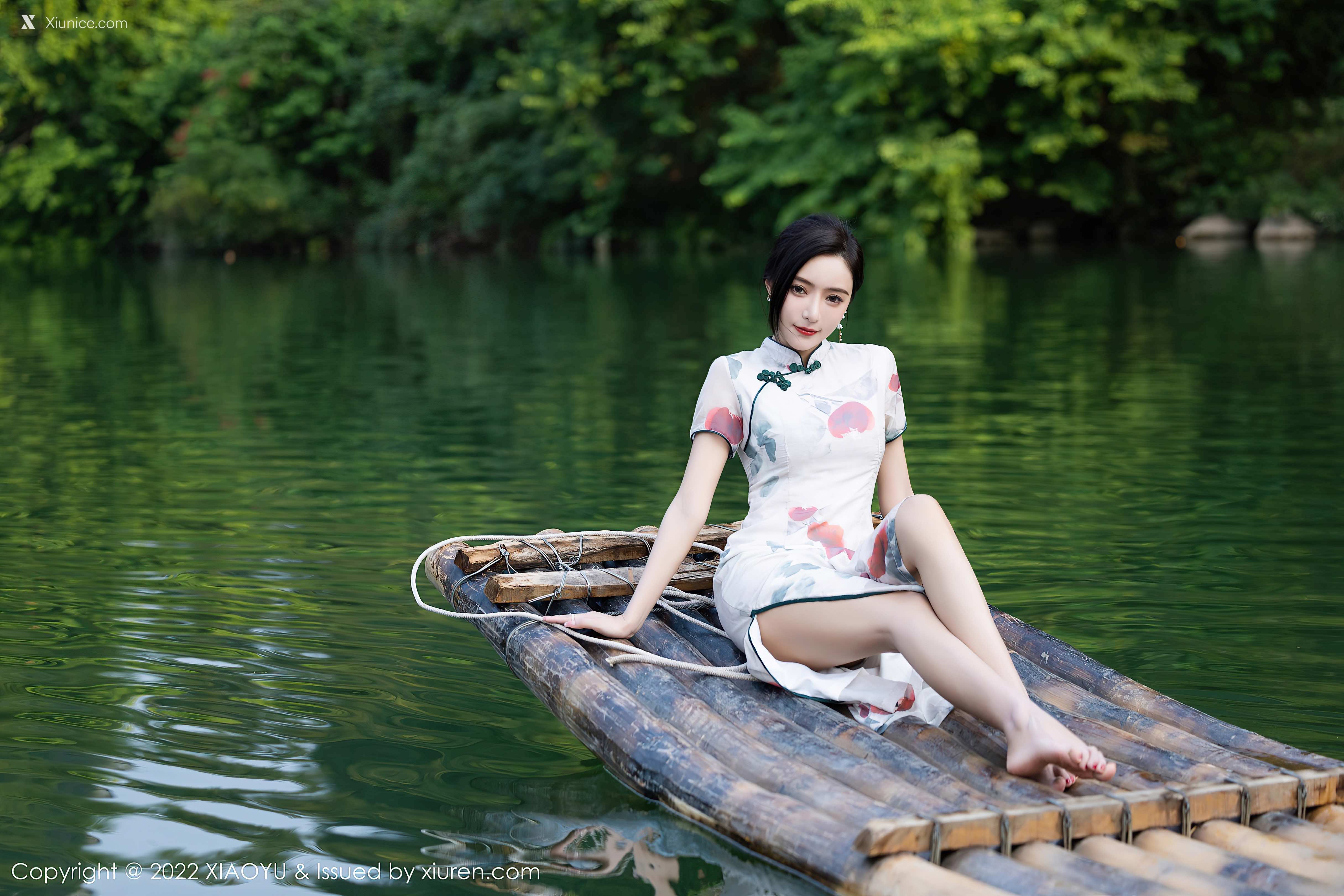 XiaoYu语画界 Vol.0872 王馨瑶yanni 第2张