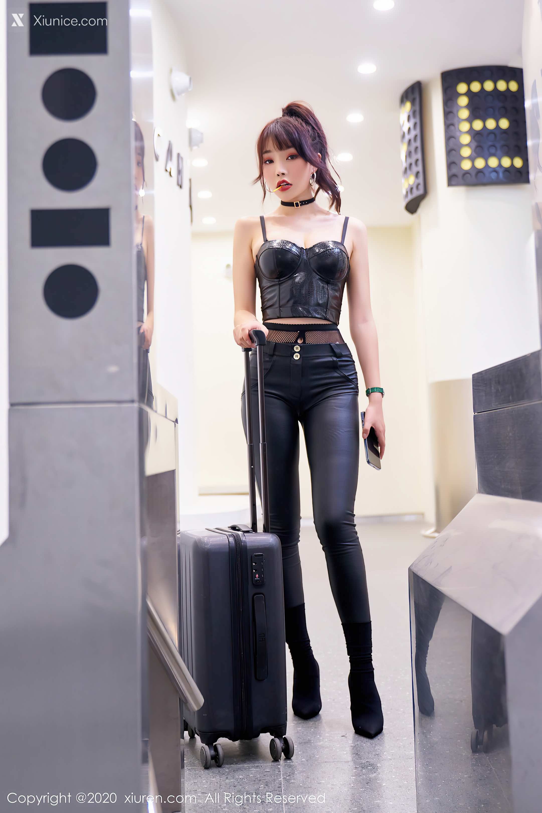 Xiuren秀人网 No.2921 芝芝Booty 第20张