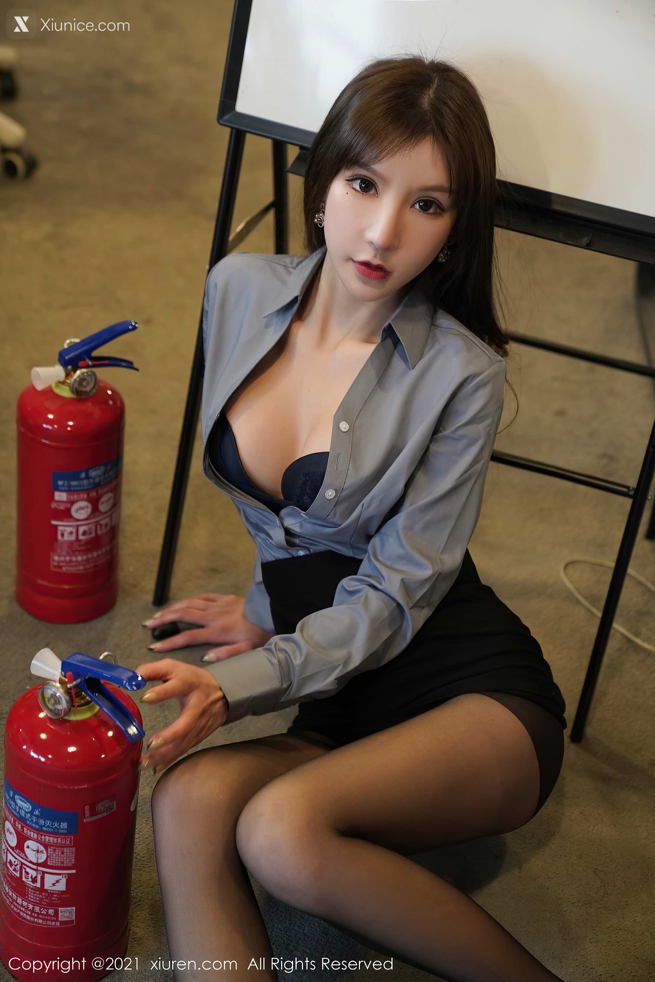 Xiuren秀人网 No.3203 周于希Sandy 第29张