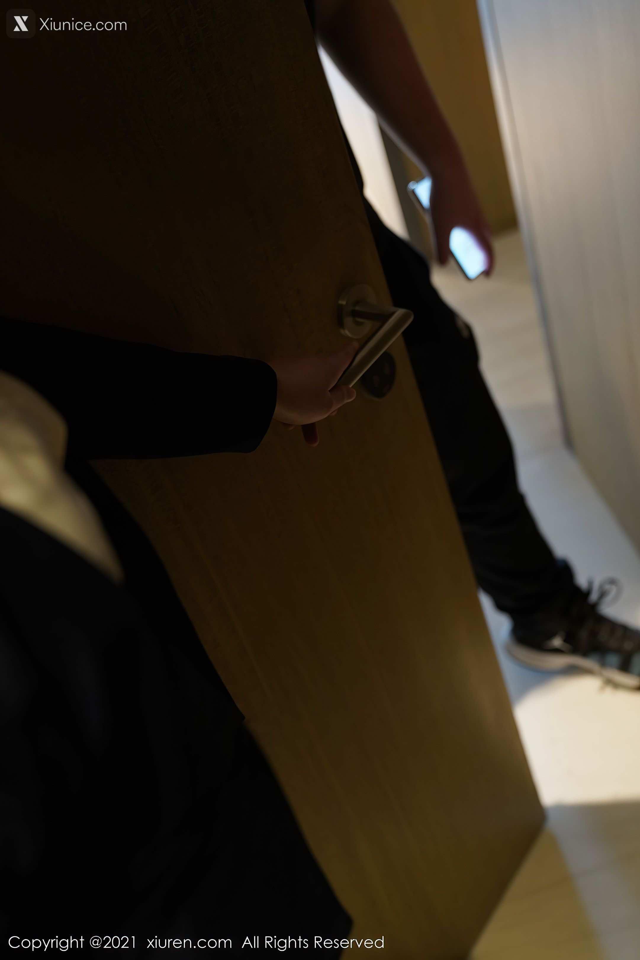 Xiuren秀人网 No.3221 晓鱼酱 第37张