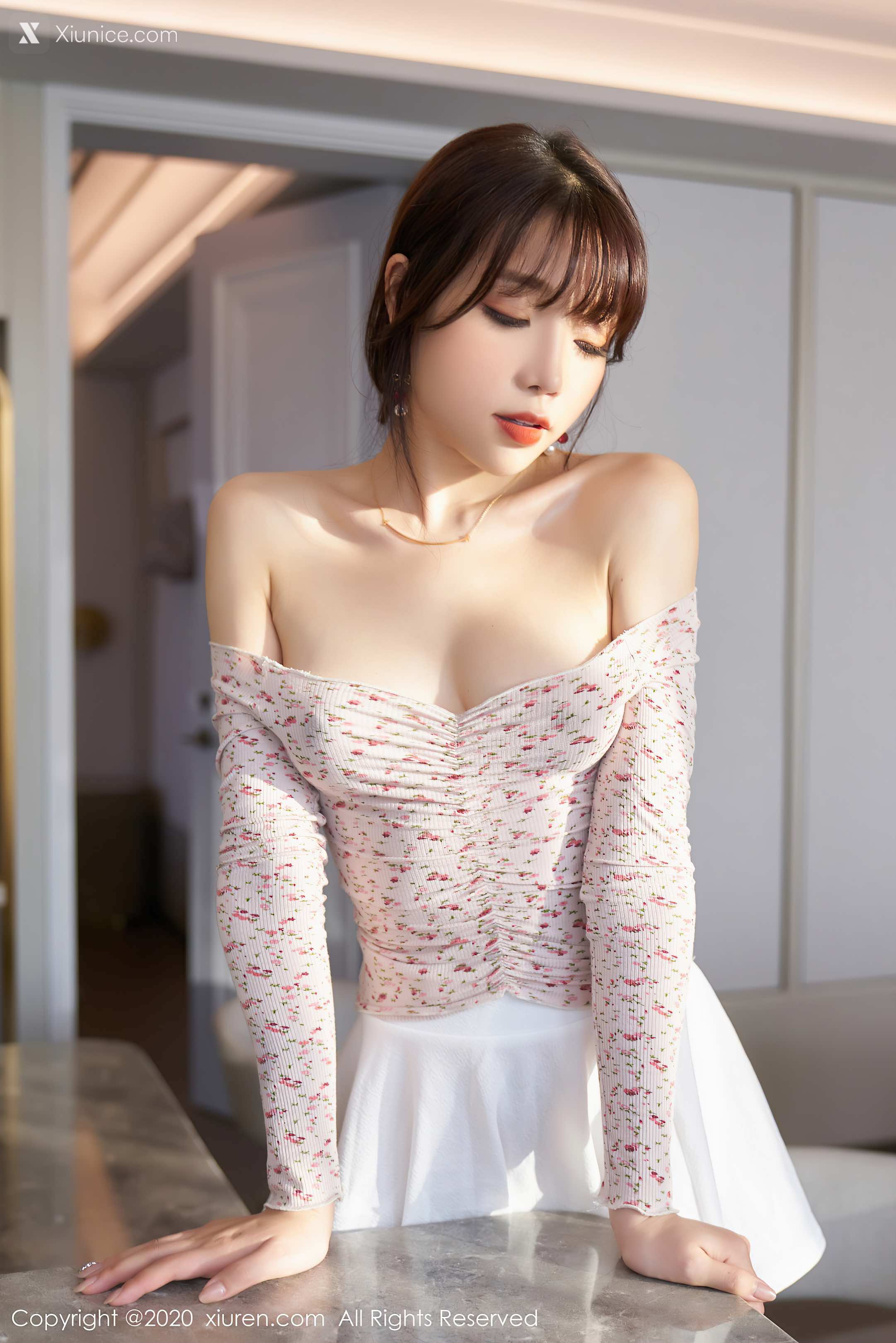 Xiuren秀人网 No.2949 芝芝Booty 第51张