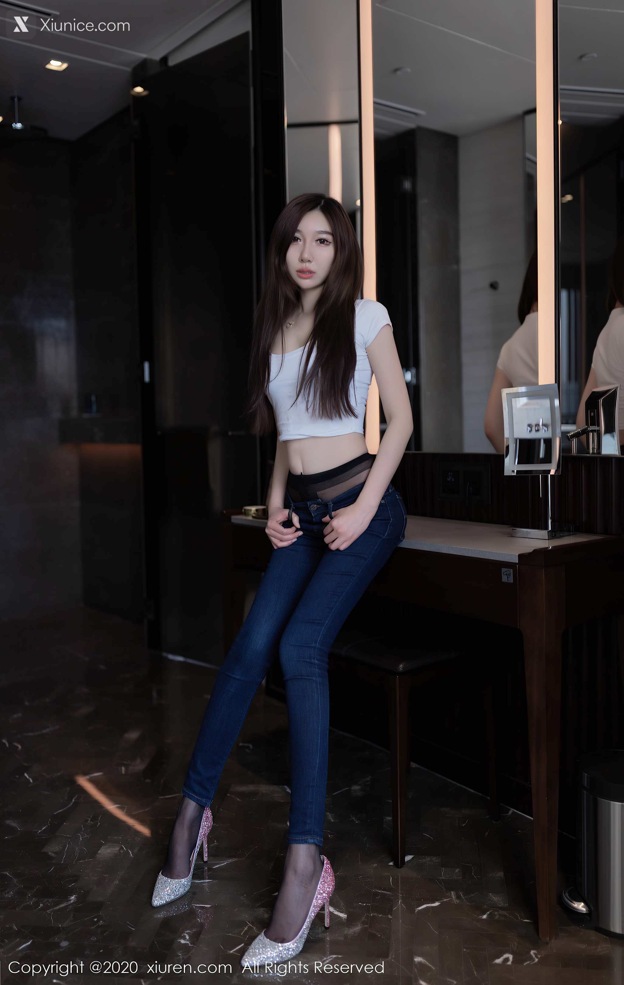 Xiuren秀人网 No.2406 Victoria志玲 第4张