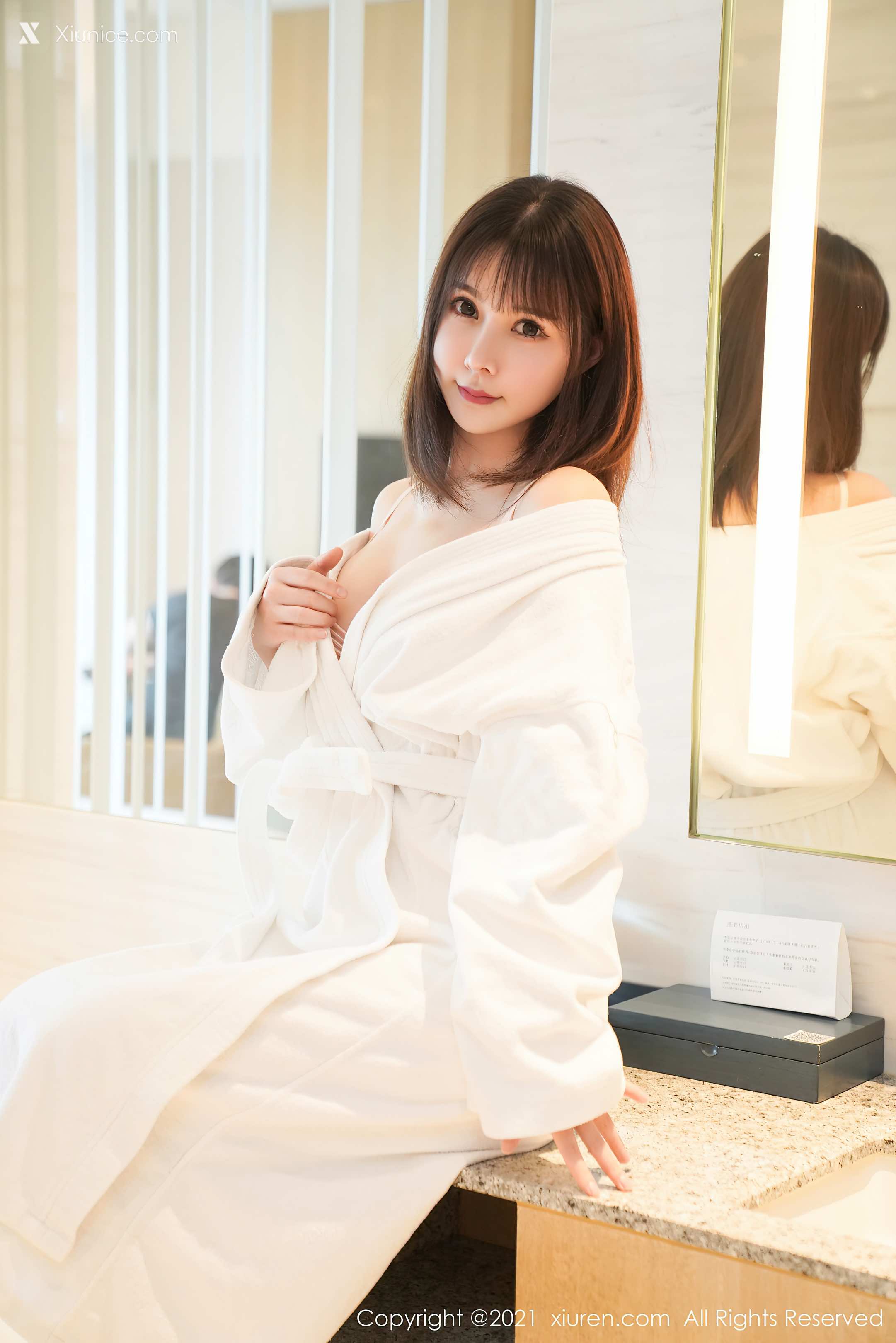 Xiuren秀人网 No.3250 晓鱼酱 第16张