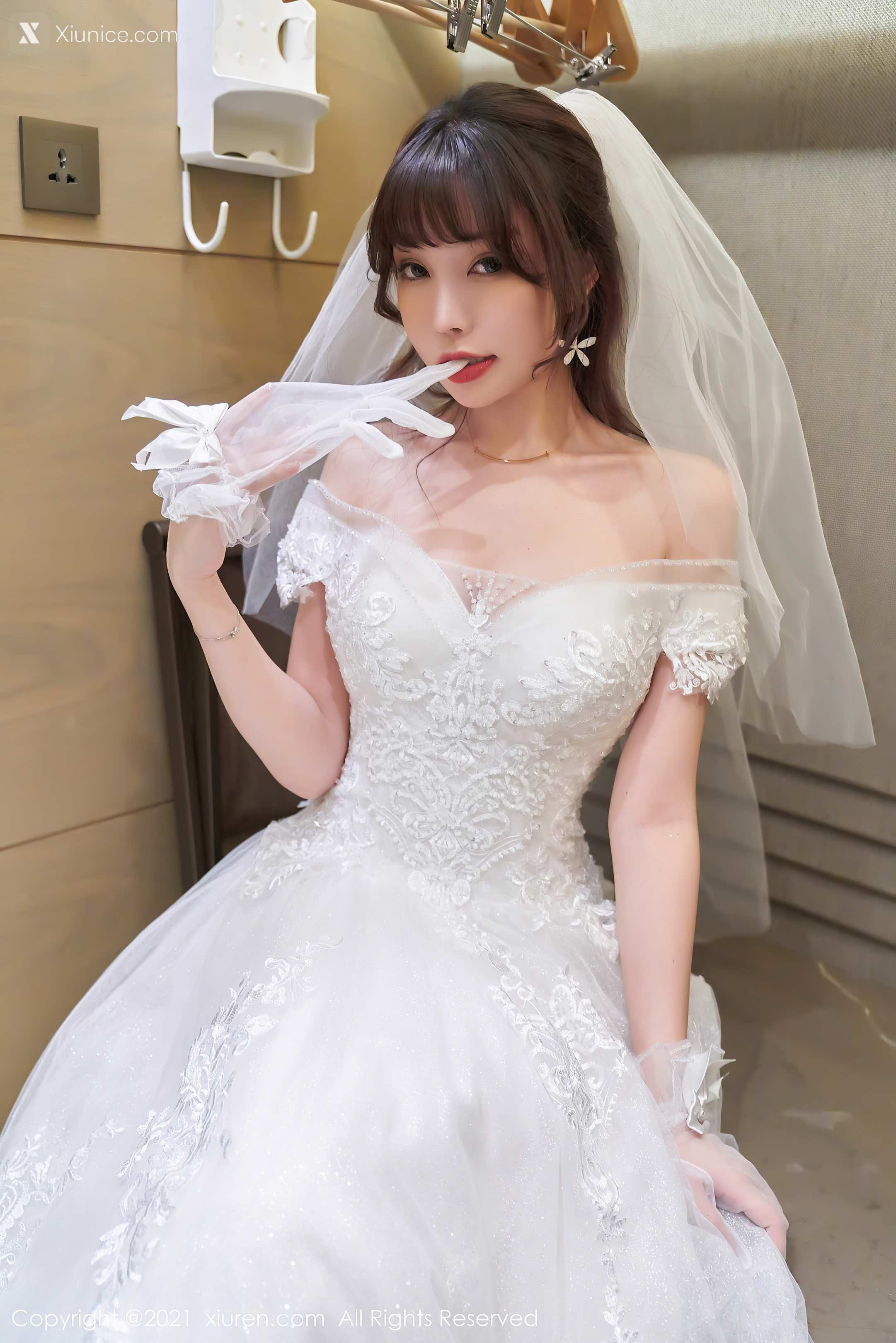 Xiuren秀人网 No.3248 芝芝Booty 第21张