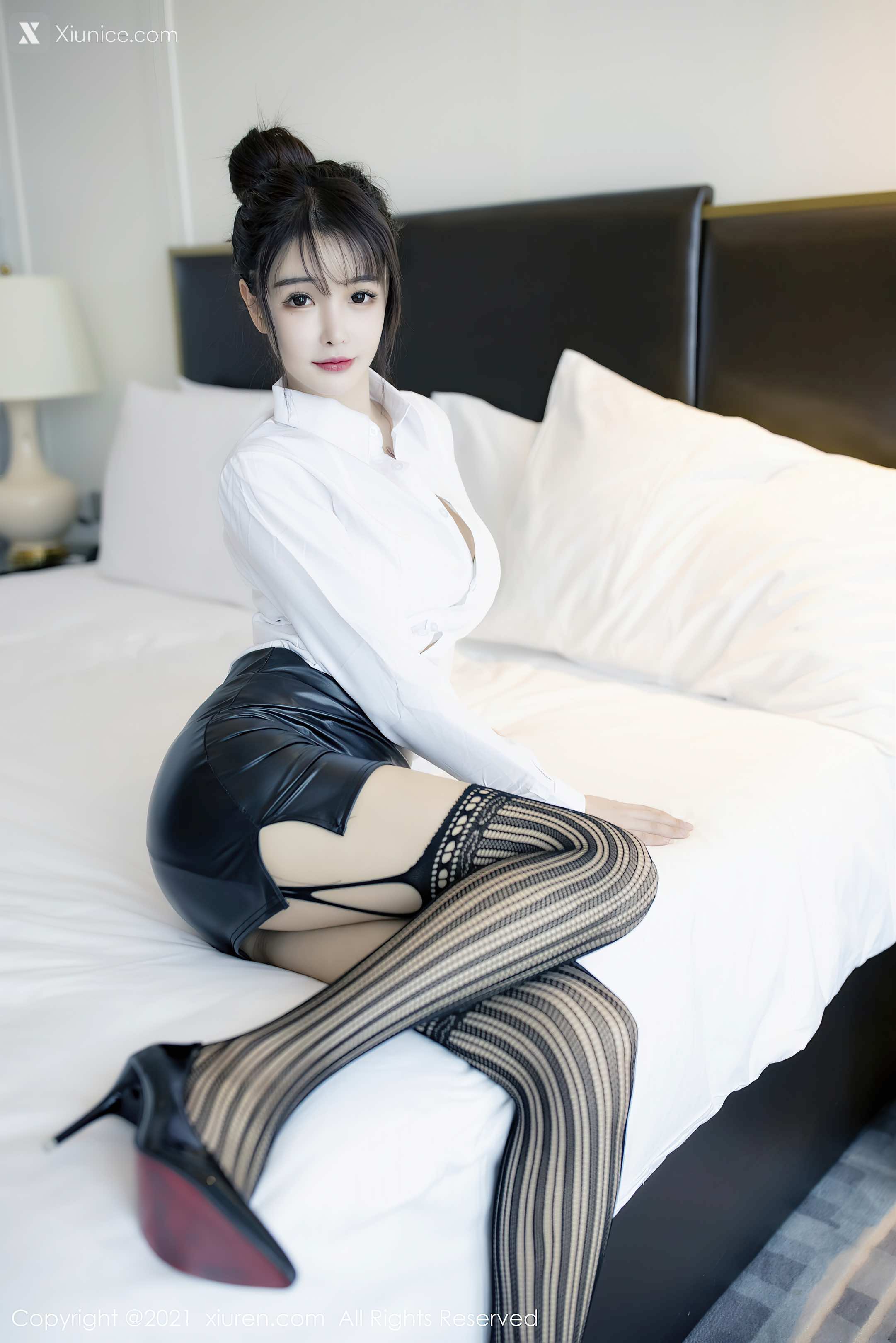 Xiuren秀人网 No.2976 南初妹妹 第31张
