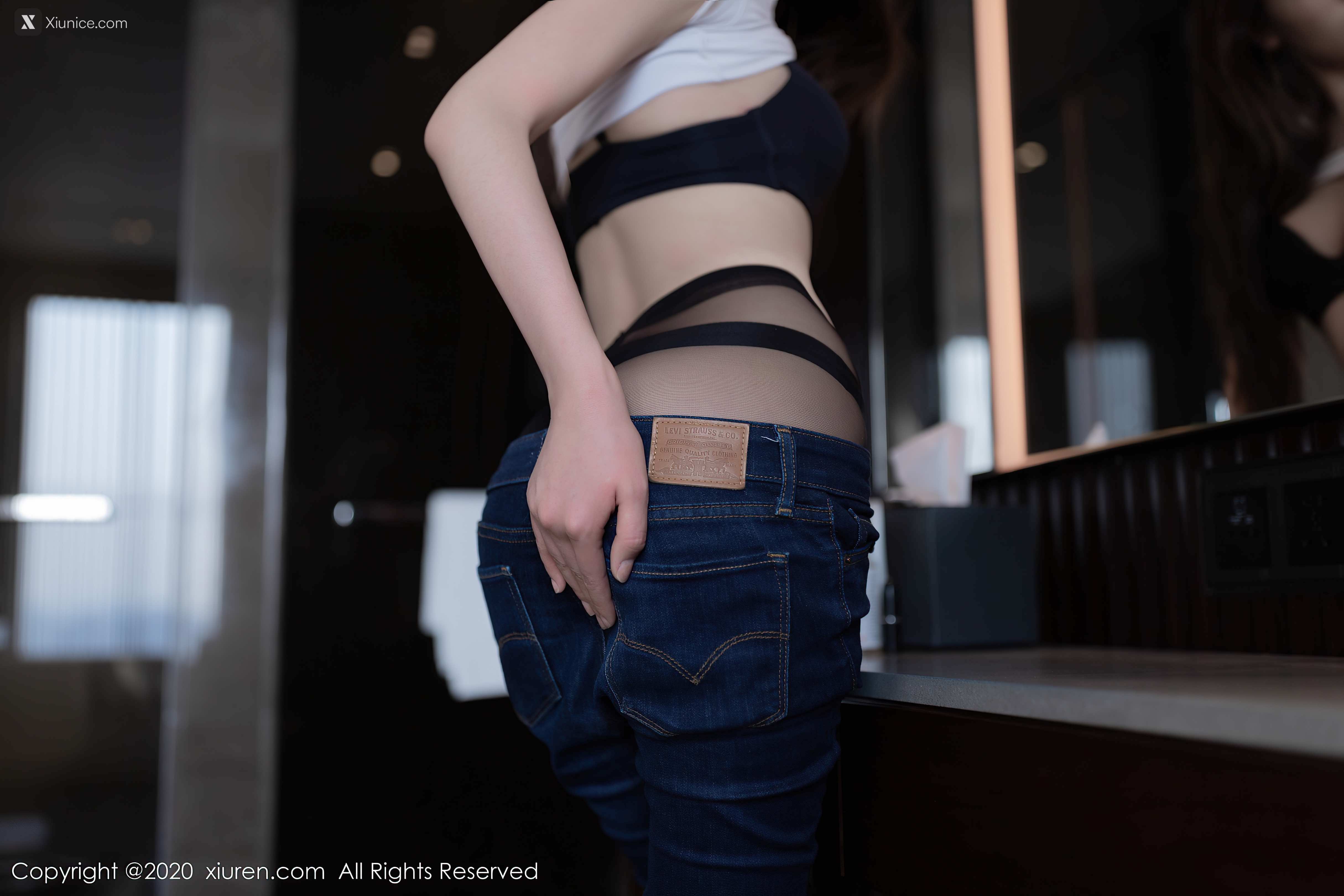 Xiuren秀人网 No.2406 Victoria志玲 第19张