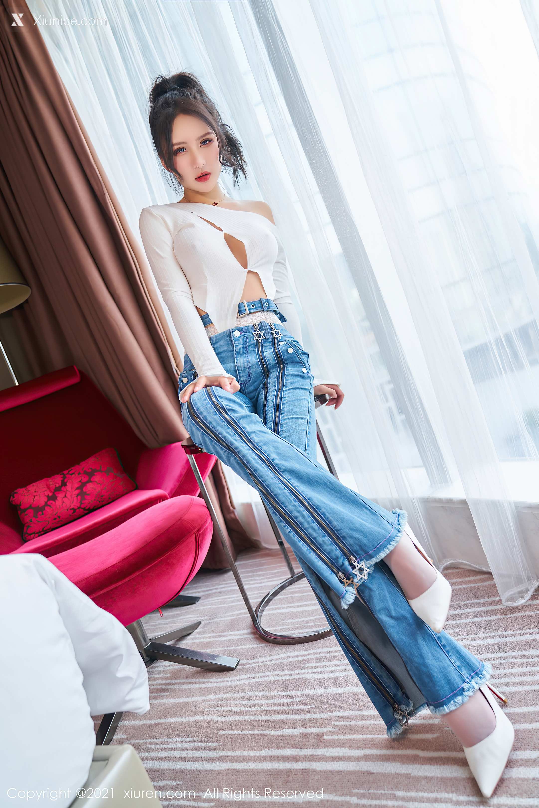 Xiuren秀人网 No.3720 Emily尹菲 第6张