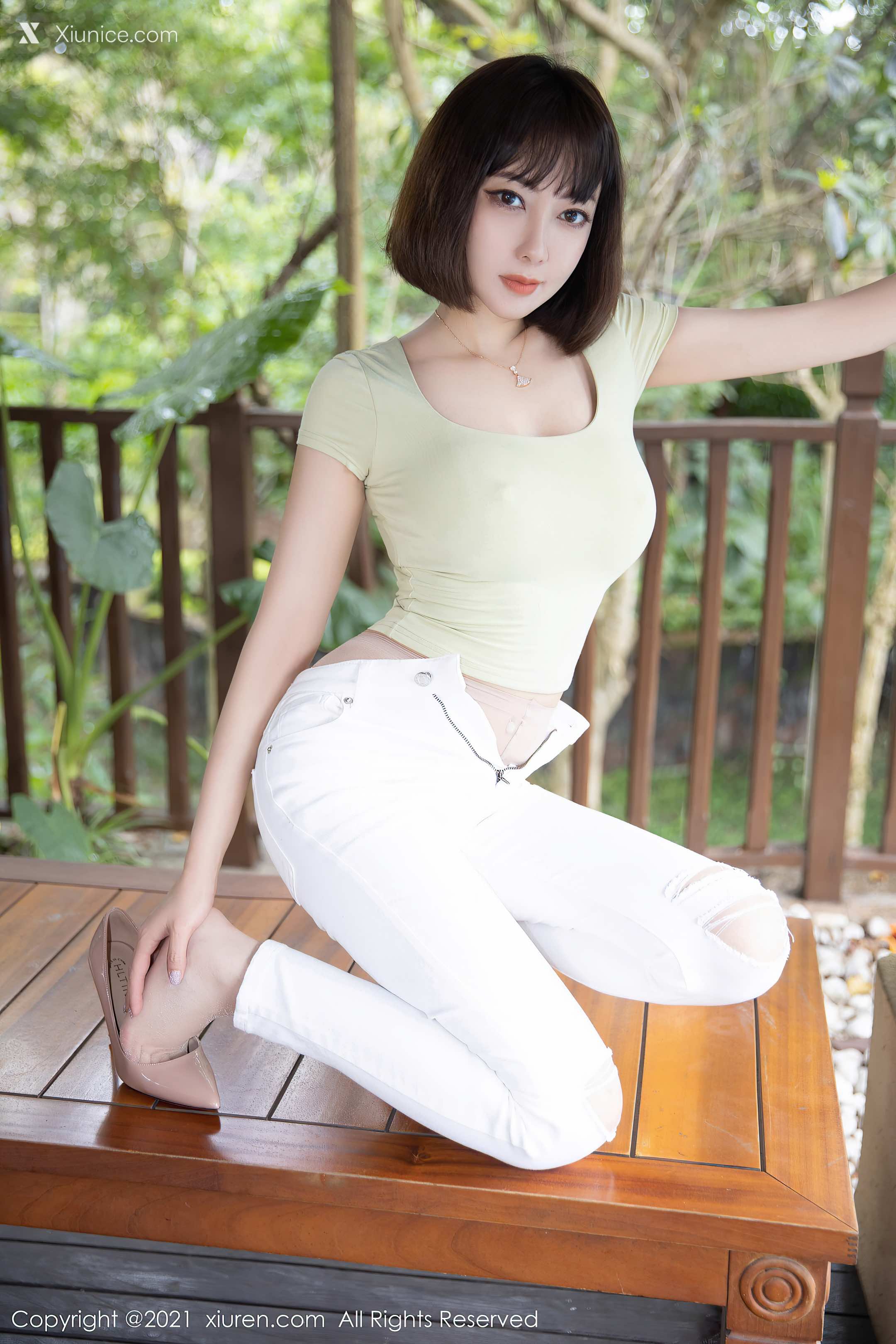 Xiuren秀人网 No.3704 果儿Victoria 第4张