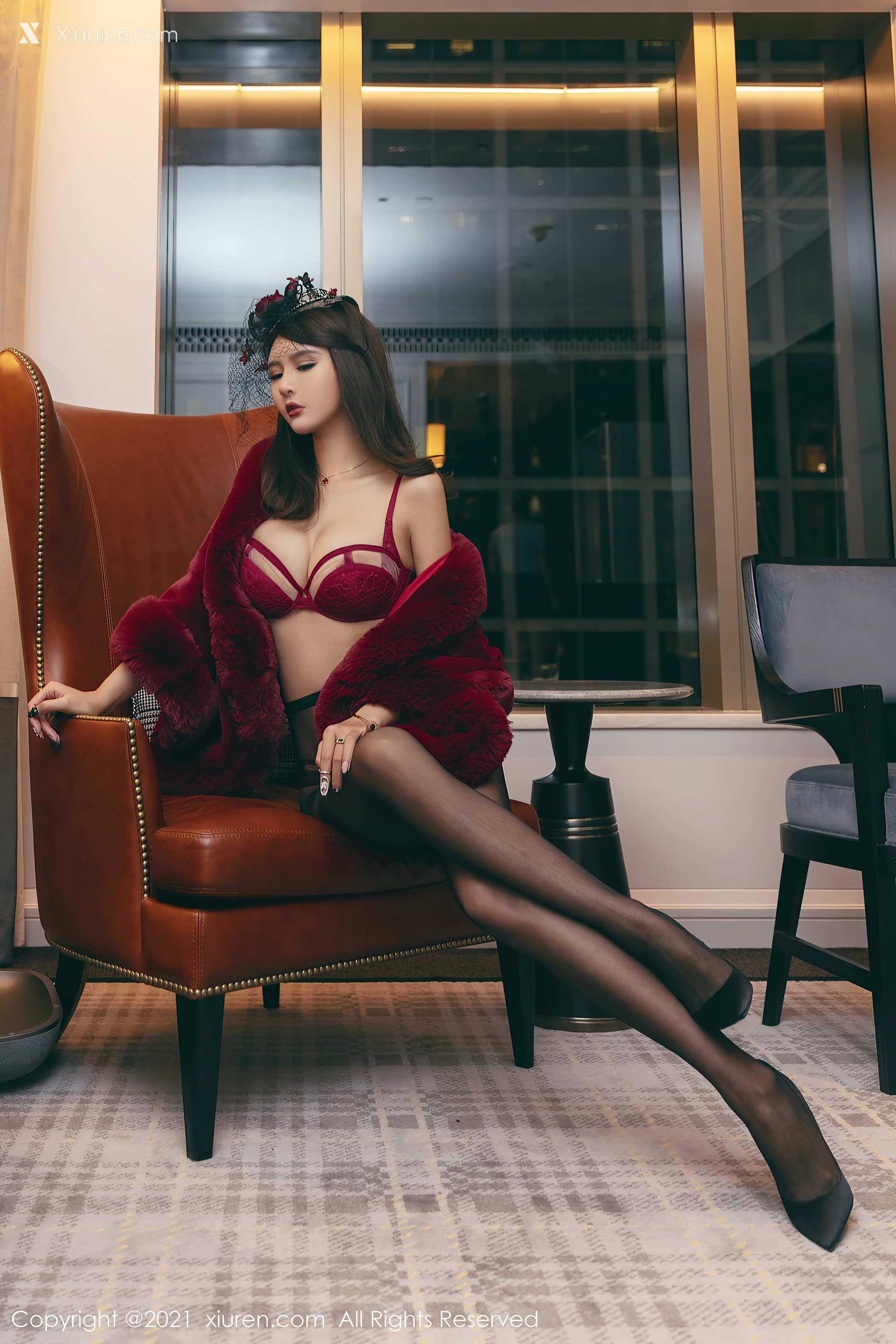 Xiuren秀人网 No.3548 Emily尹菲 第6张