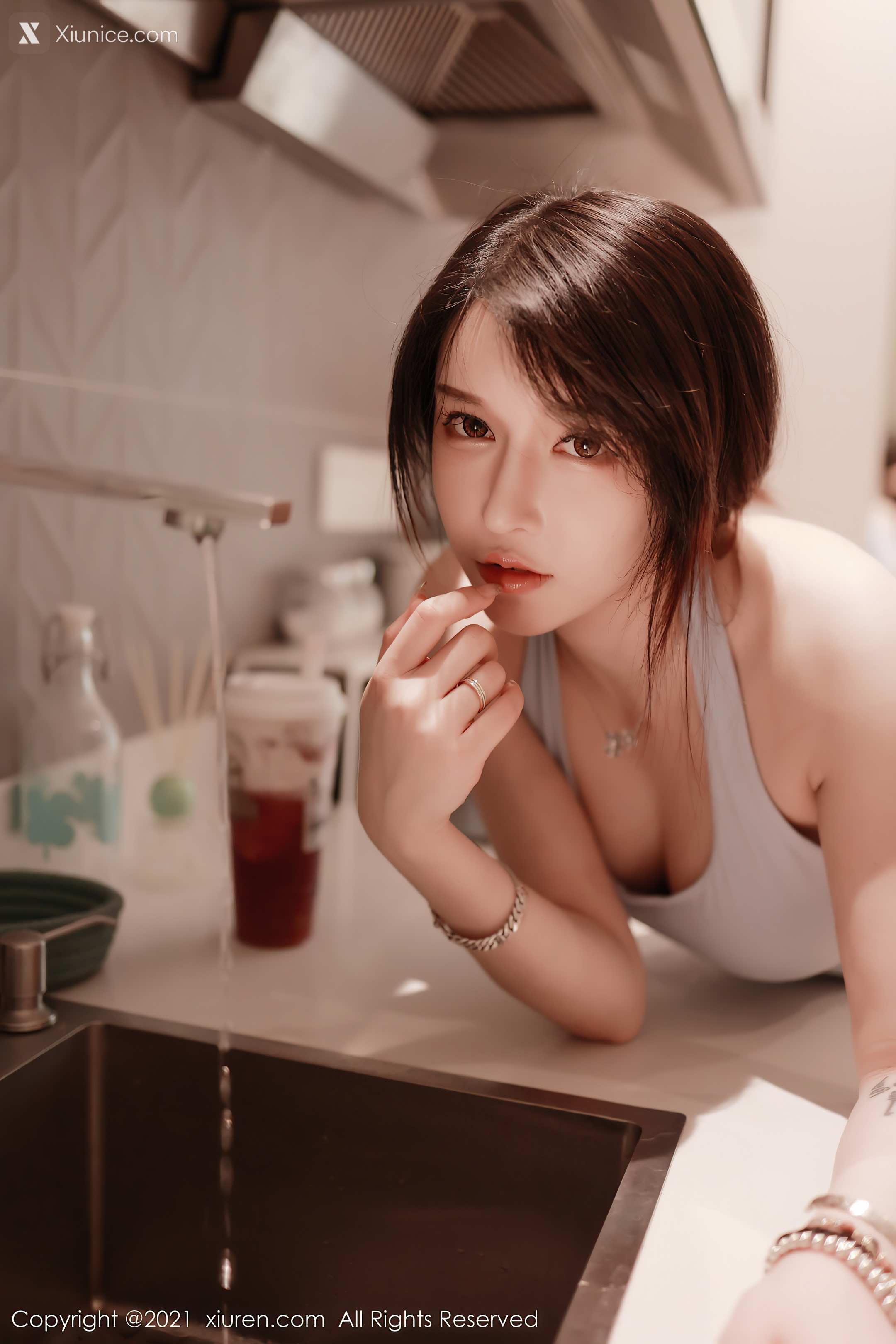 Xiuren秀人网 No.3706 玉兔miki 第13张