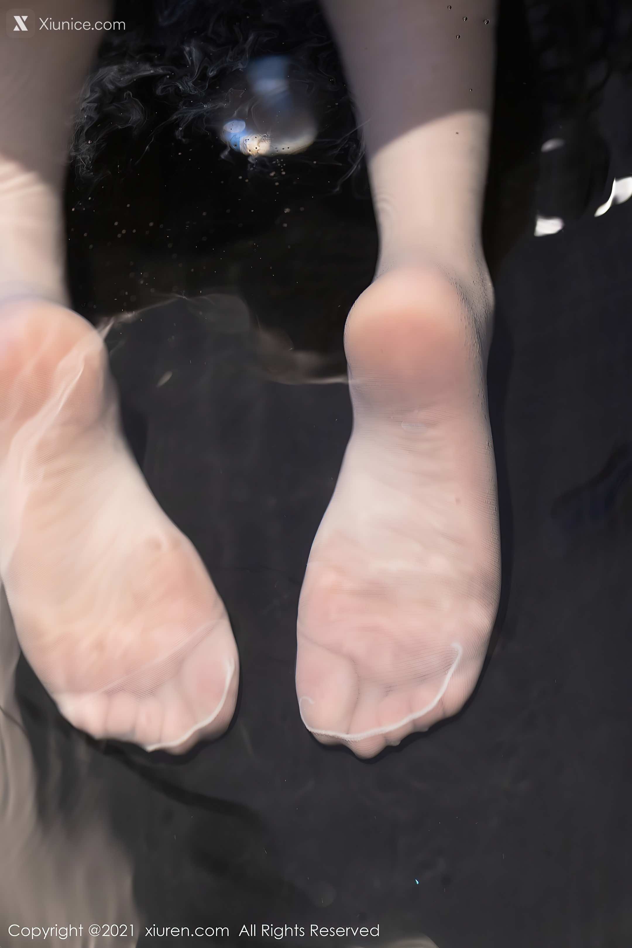 Xiuren秀人网 No.3472 芝芝Booty 第25张