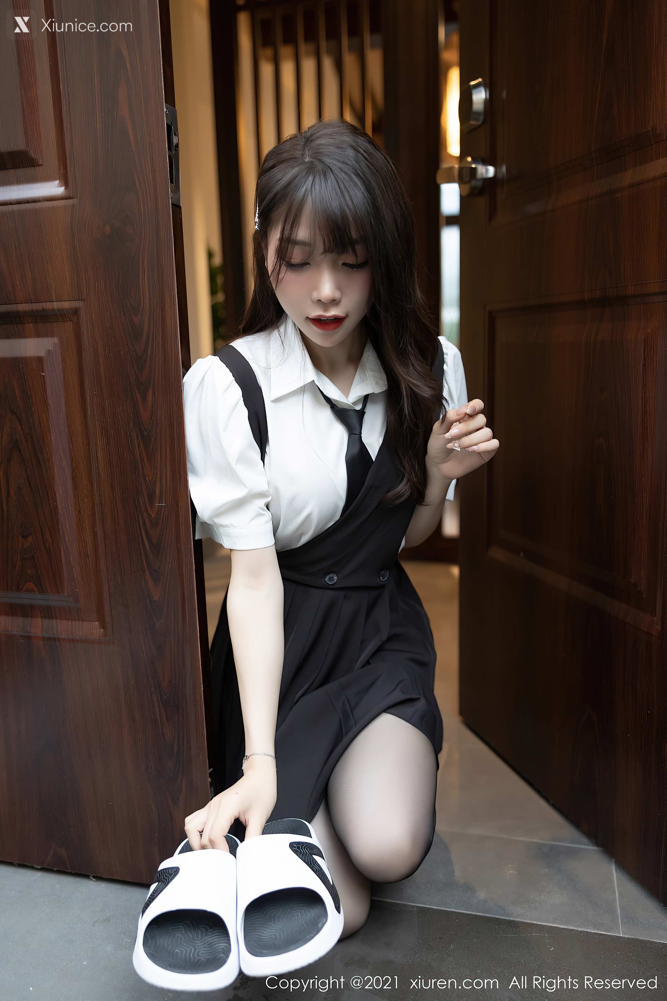 Xiuren秀人网 No.3643 芝芝Booty 第4张