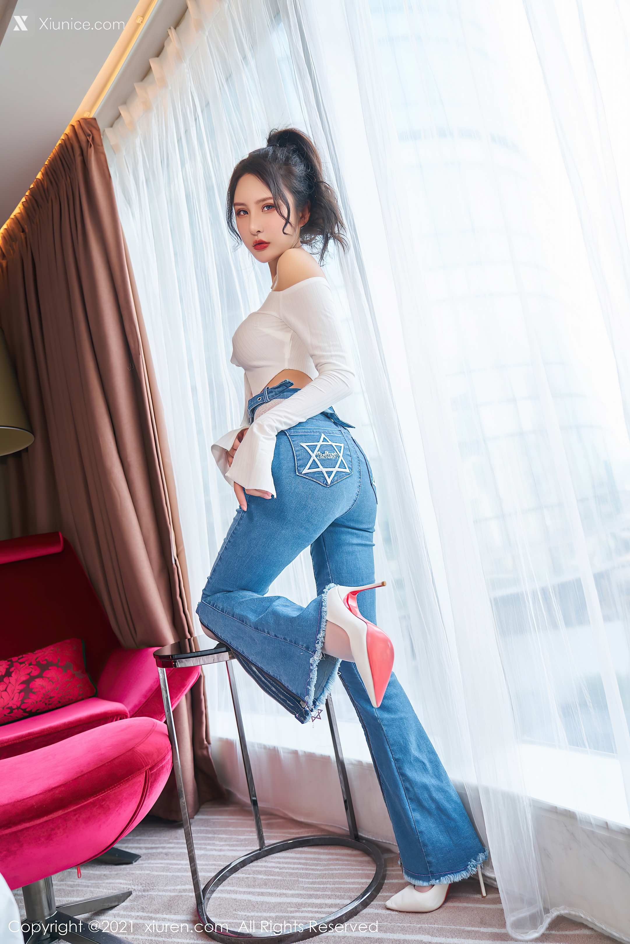 Xiuren秀人网 No.3720 Emily尹菲 第7张